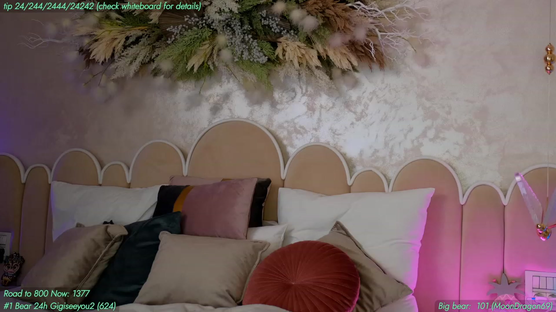 Gallery image thumbnail from AnnieKarrera1's myfreecams stream on, 04/13/2023, 10:58 image 13 of 20