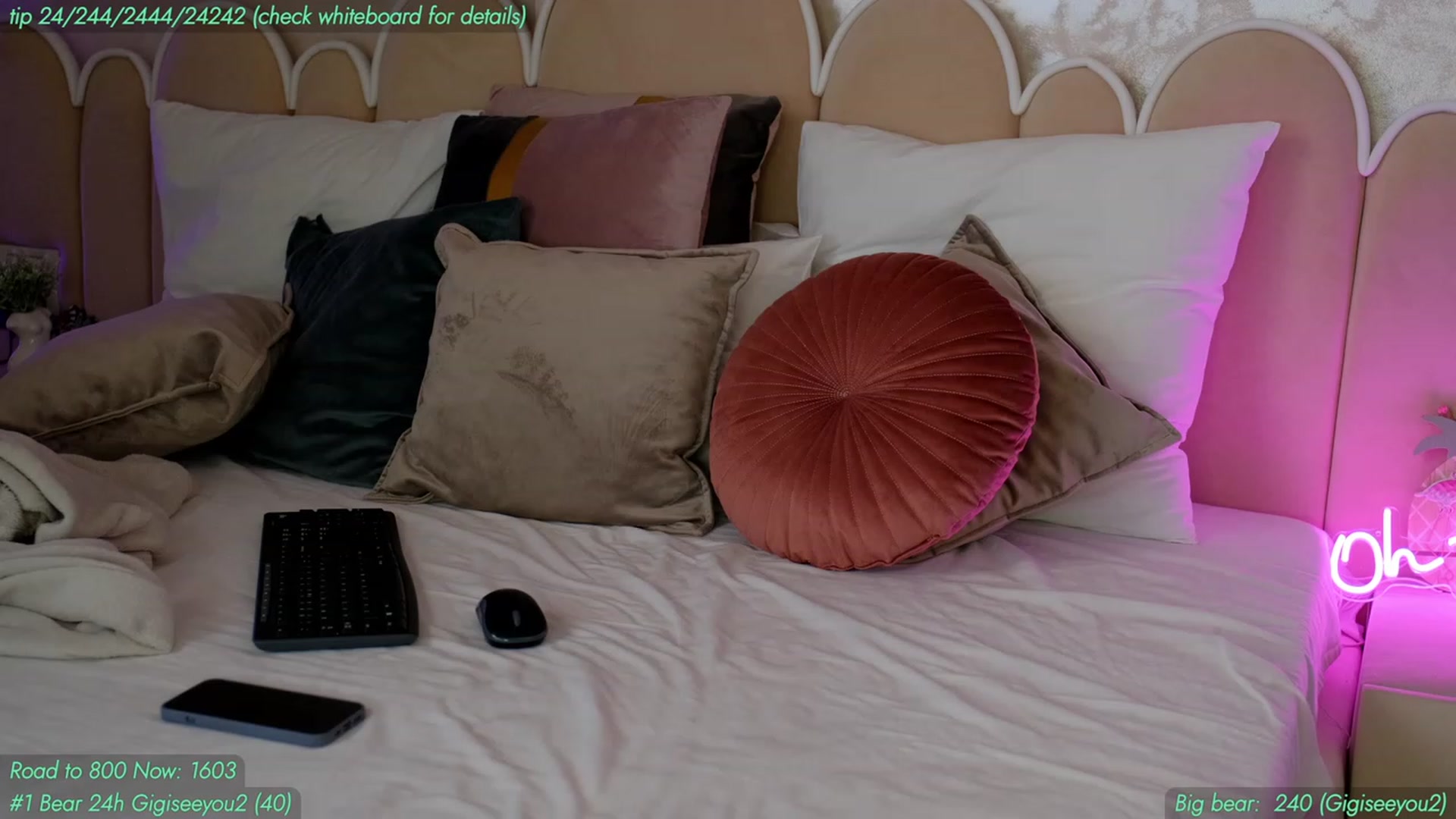 Gallery image thumbnail from AnnieKarrera1's myfreecams stream on, 04/19/2023, 08:10 image 11 of 20