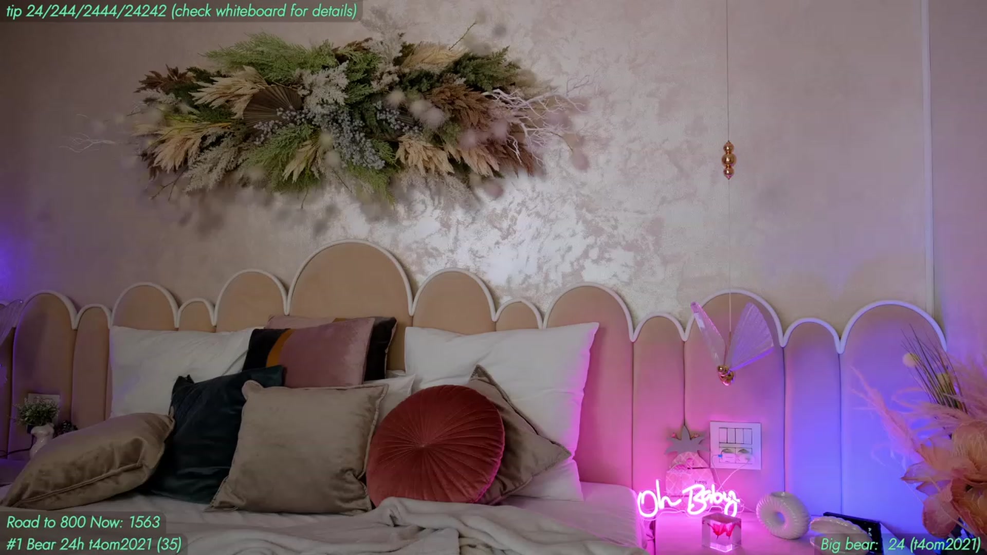 Gallery image thumbnail from AnnieKarrera1's myfreecams stream on, 04/20/2023, 12:21 image 12 of 20