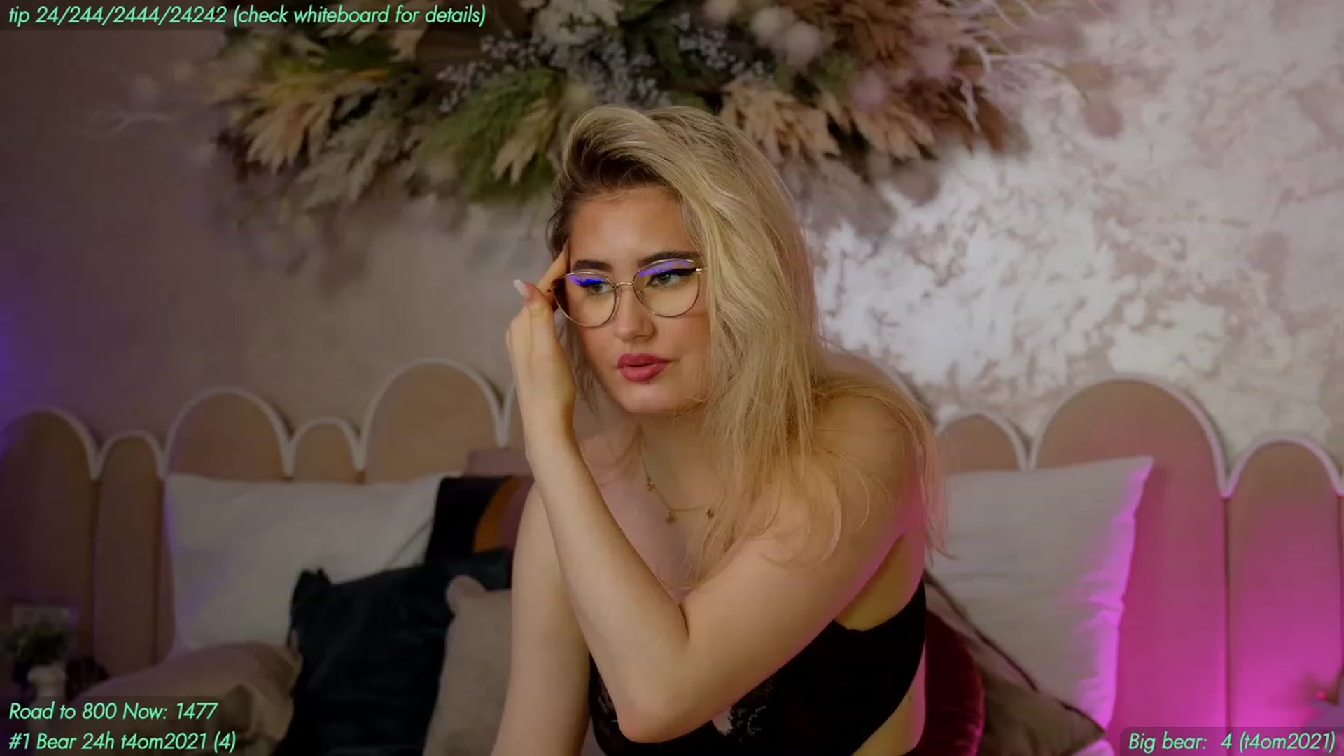 Gallery image thumbnail from AnnieKarrera1's myfreecams stream on, 04/21/2023, 12:43 image 18 of 20