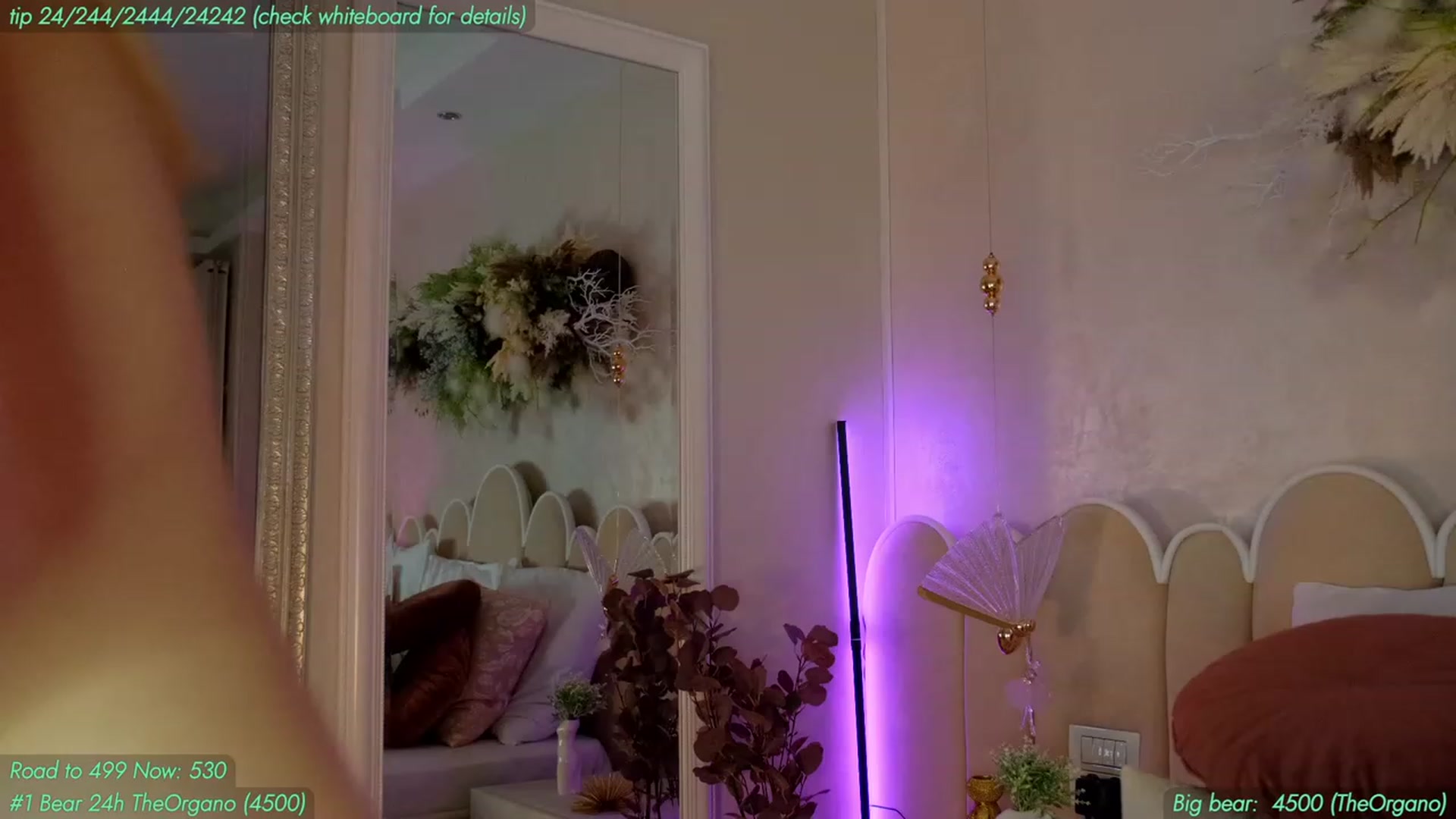 Gallery image thumbnail from AnnieKarrera1's myfreecams stream on, 05/13/2023, 09:18 image 4 of 20