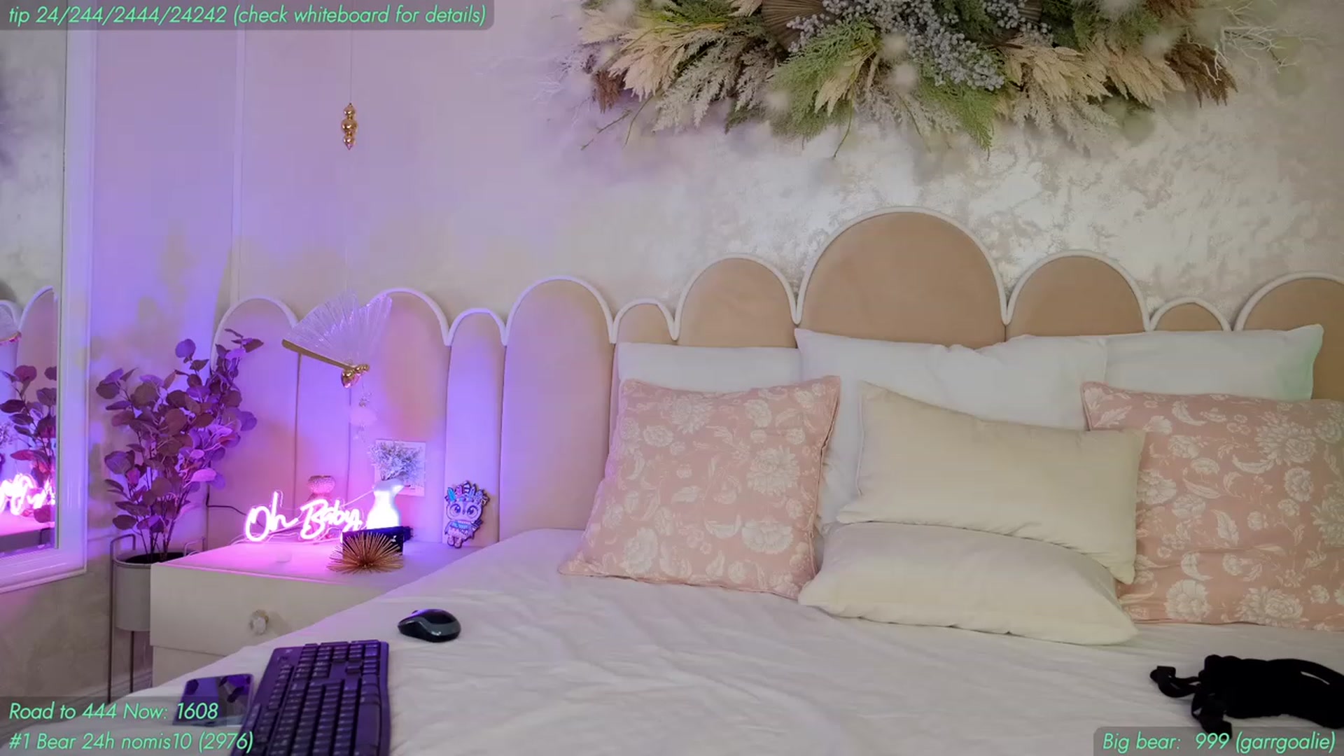Gallery image thumbnail from AnnieKarrera1's myfreecams stream on, 06/15/2023, 08:45 image 17 of 20