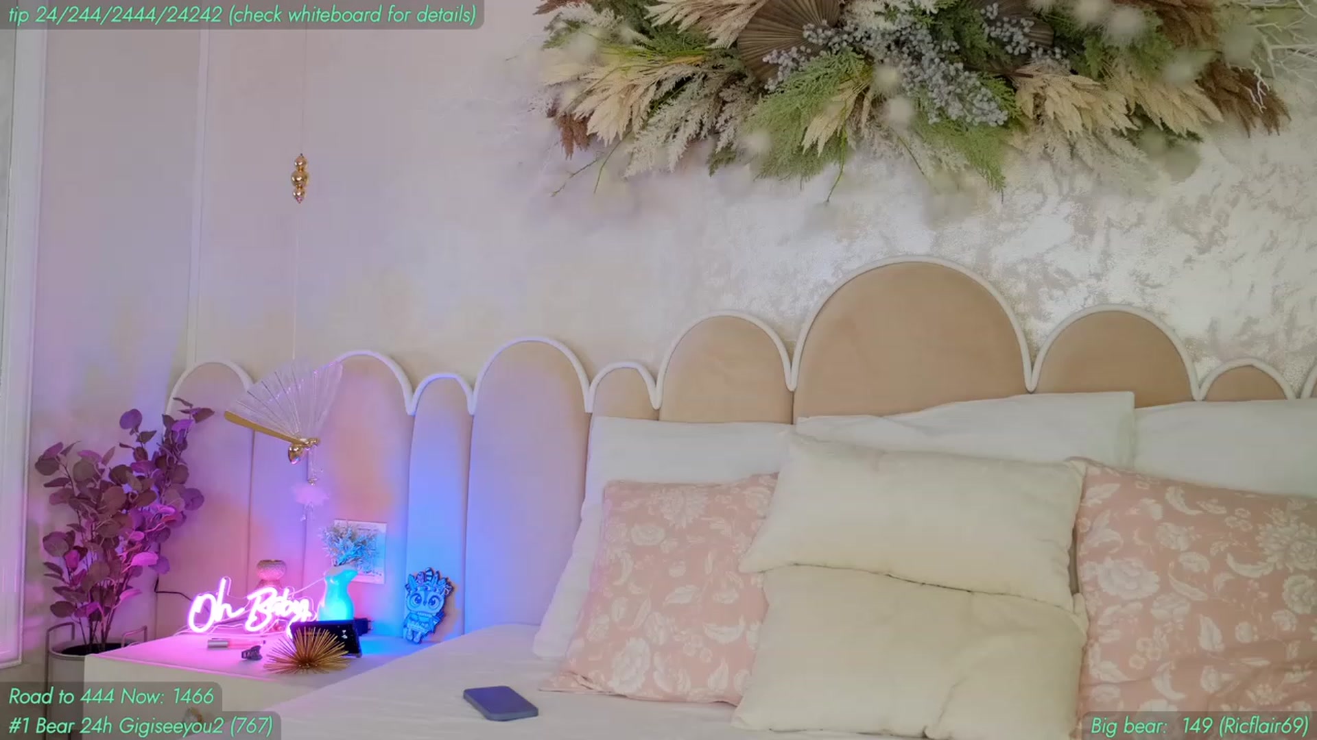 Gallery image thumbnail from AnnieKarrera1's myfreecams stream on, 06/17/2023, 10:30 image 12 of 20