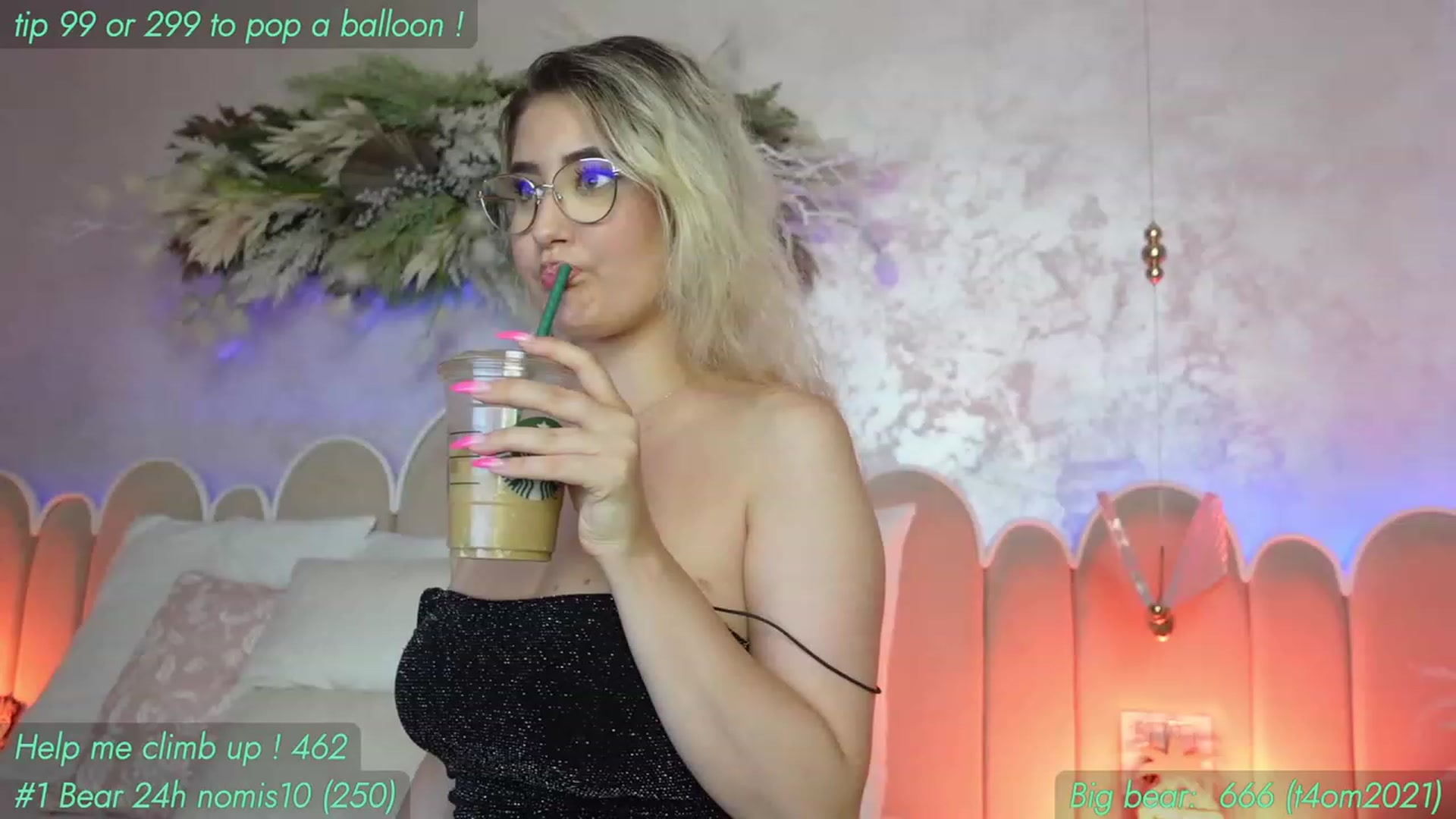 Gallery image thumbnail from AnnieKarrera1's myfreecams stream on, 07/08/2023, 11:34 image 2 of 20