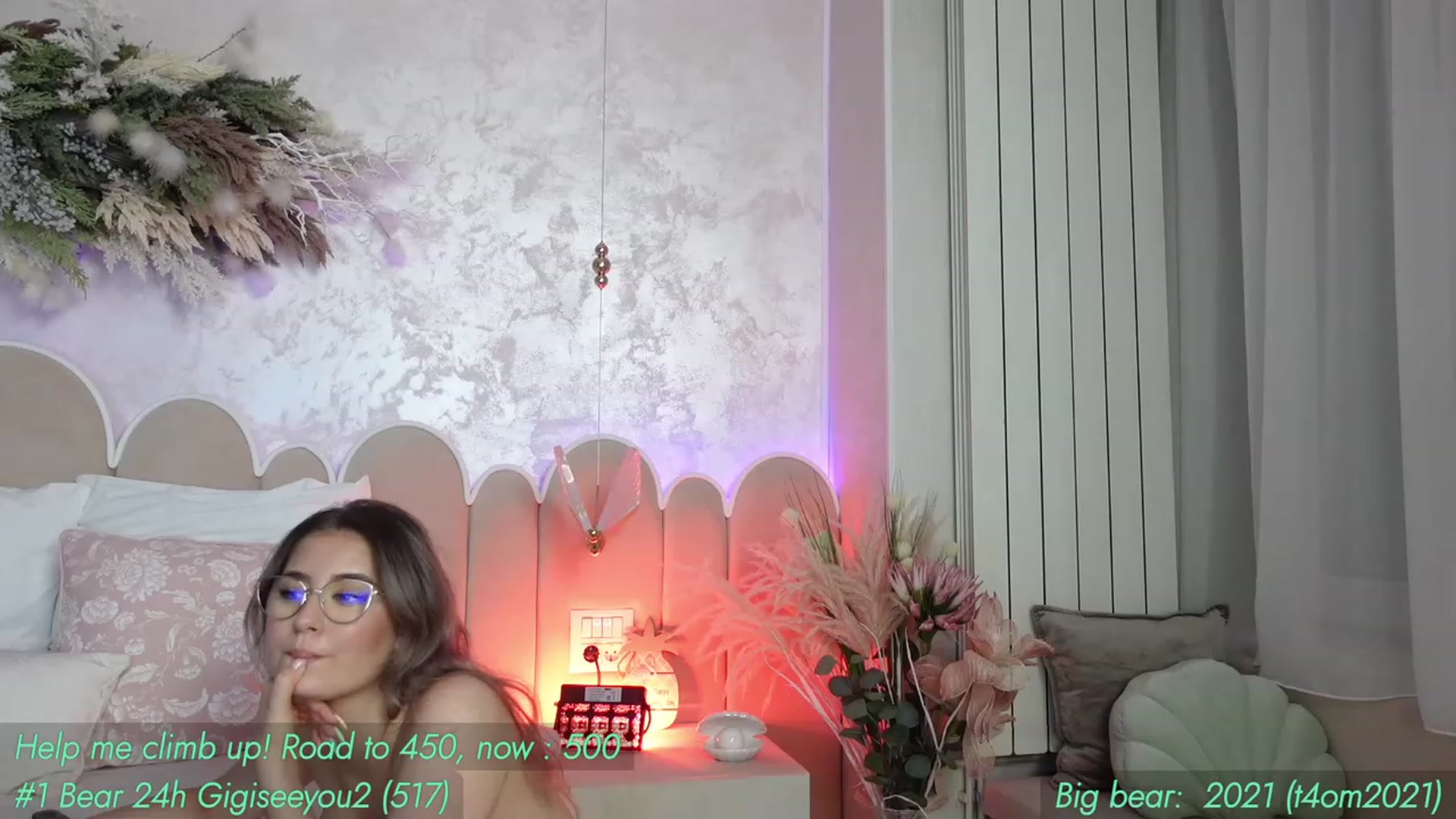 Gallery image thumbnail from AnnieKarrera1's myfreecams stream on, 07/23/2023, 10:06 image 14 of 20