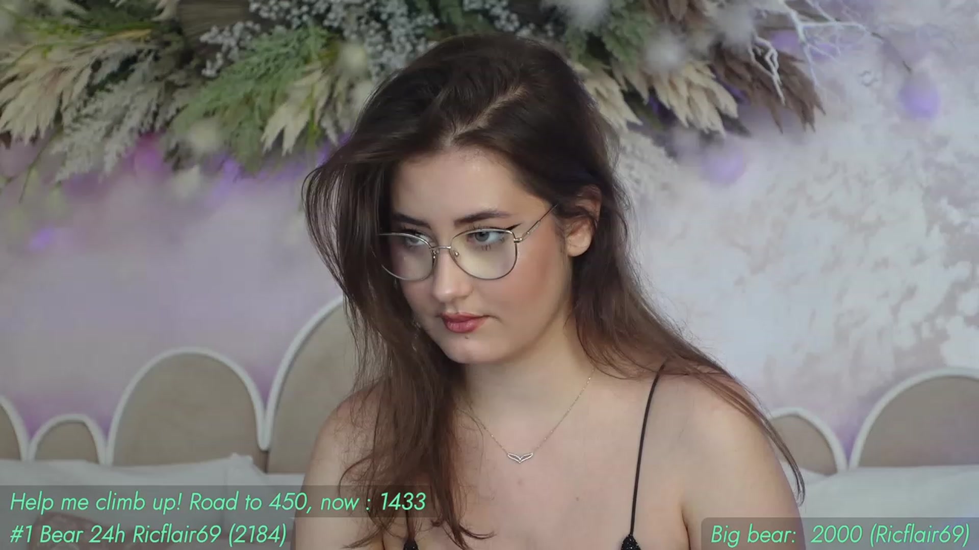 Gallery image thumbnail from AnnieKarrera1's myfreecams stream on, 08/03/2023, 07:06 image 12 of 20