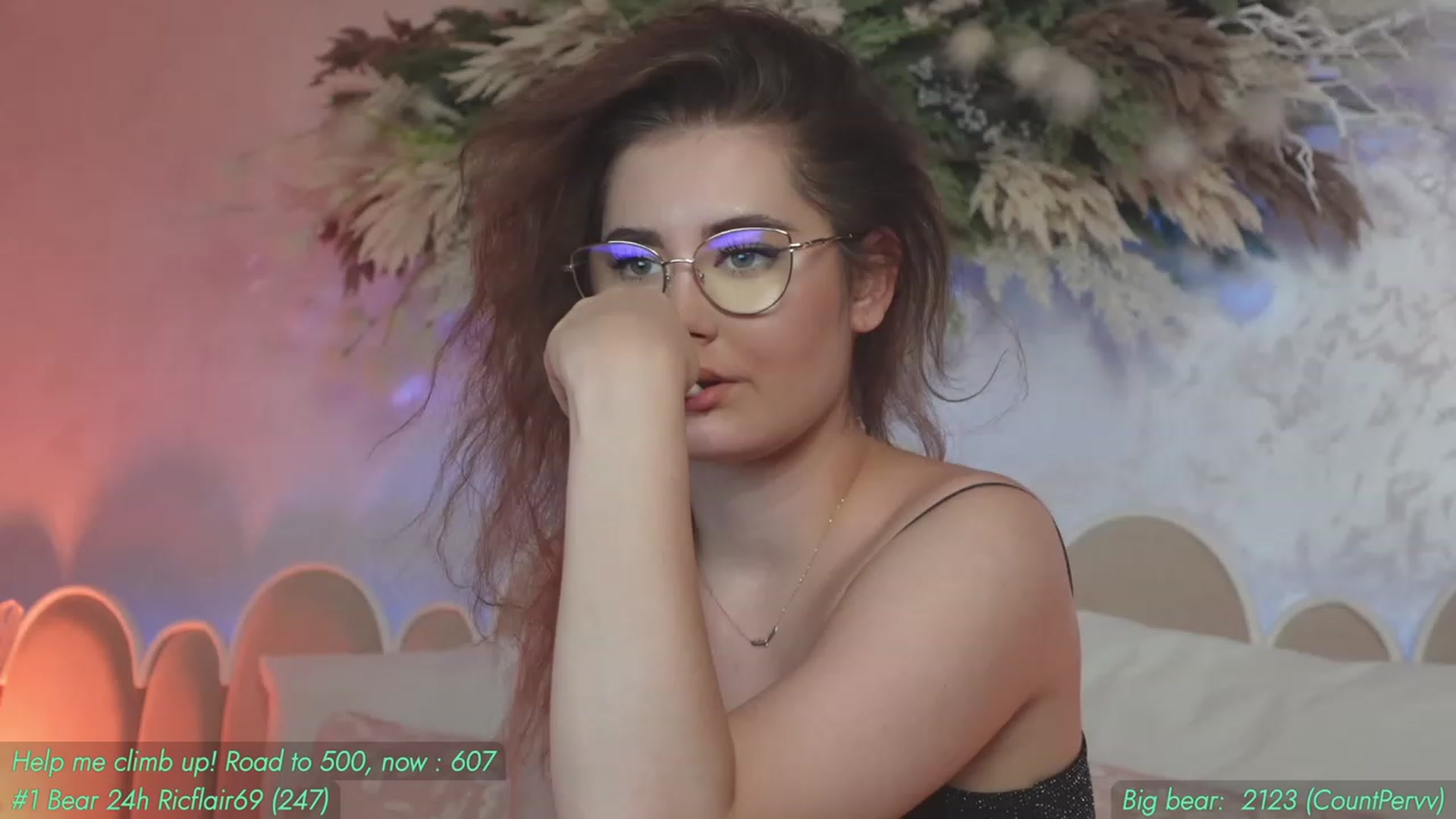 Gallery image thumbnail from AnnieKarrera1's myfreecams stream on, 08/14/2023, 07:22 image 15 of 20