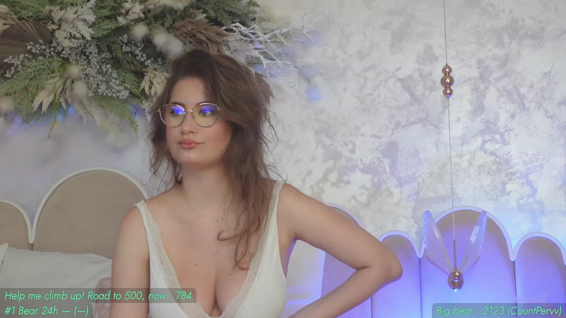 Gallery image thumbnail from AnnieKarrera1's myfreecams stream on, 08/22/2023, 04:57 image 5 of 20