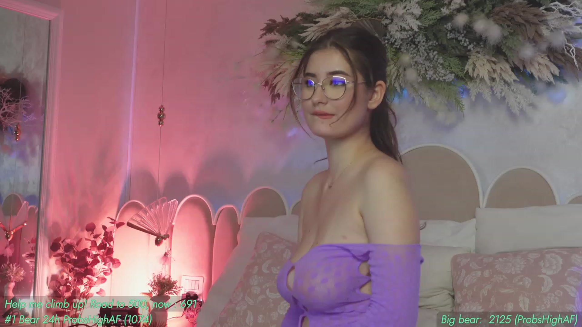 Gallery image thumbnail from AnnieKarrera1's myfreecams stream on, 08/29/2023, 10:46 image 8 of 20