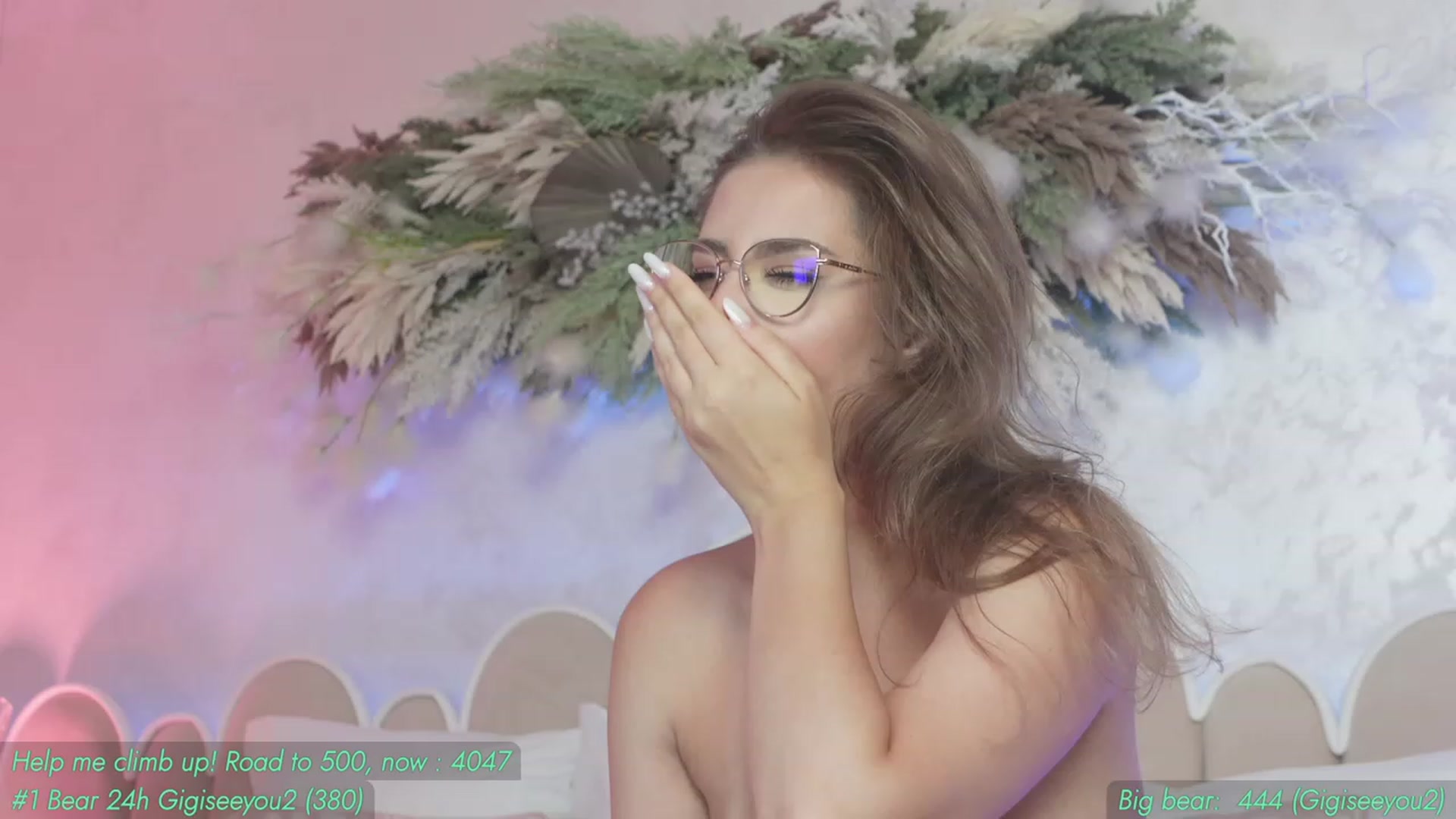 Gallery image thumbnail from AnnieKarrera1's myfreecams stream on, 09/18/2023, 10:38 image 14 of 20