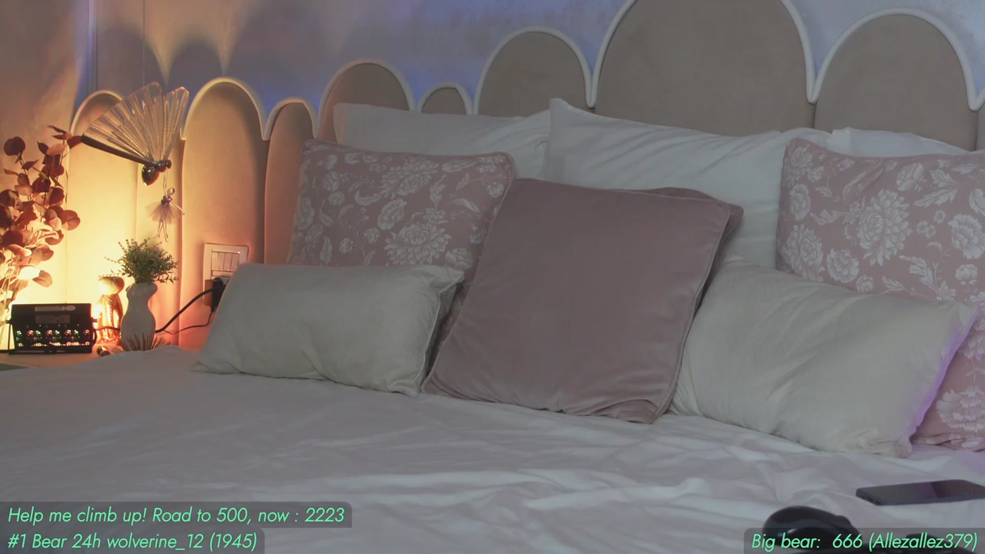 Gallery image thumbnail from AnnieKarrera1's myfreecams stream on, 09/20/2023, 11:21 image 12 of 20