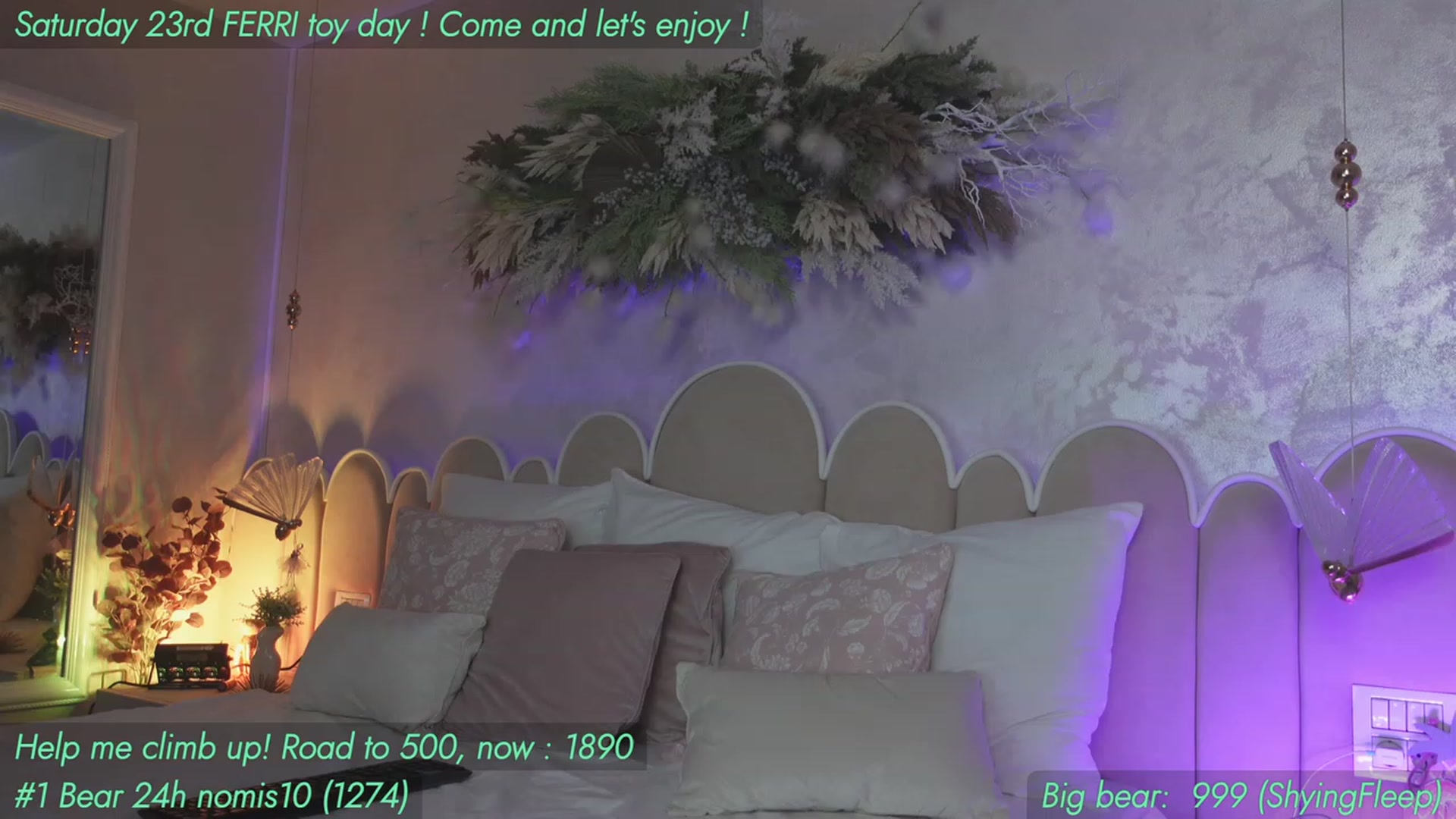 Gallery image thumbnail from AnnieKarrera1's myfreecams stream on, 09/22/2023, 14:30 image 1 of 20