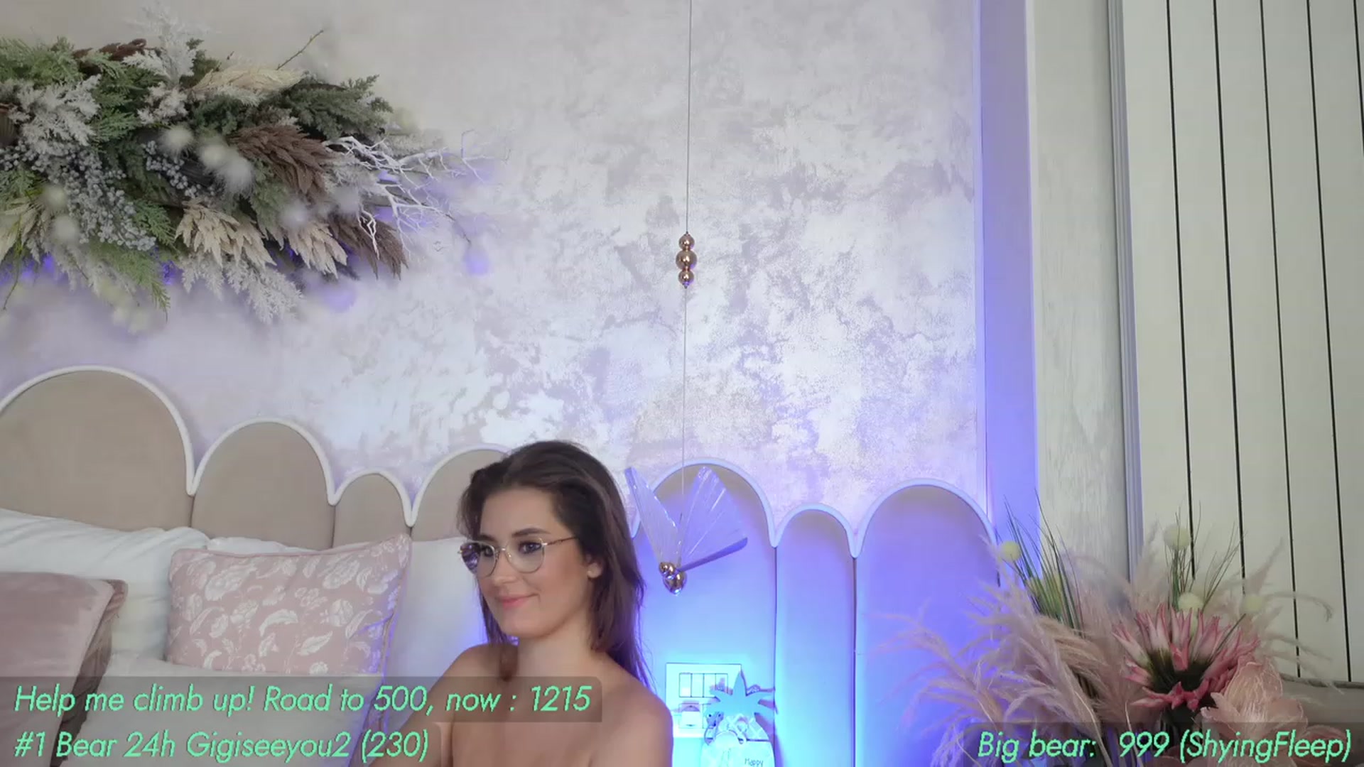 Gallery image thumbnail from AnnieKarrera1's myfreecams stream on, 09/27/2023, 08:38 image 7 of 20