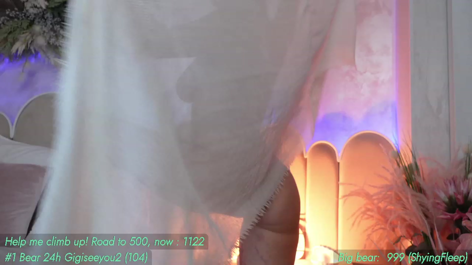 Gallery image thumbnail from AnnieKarrera1's myfreecams stream on, 09/27/2023, 08:38 image 15 of 20