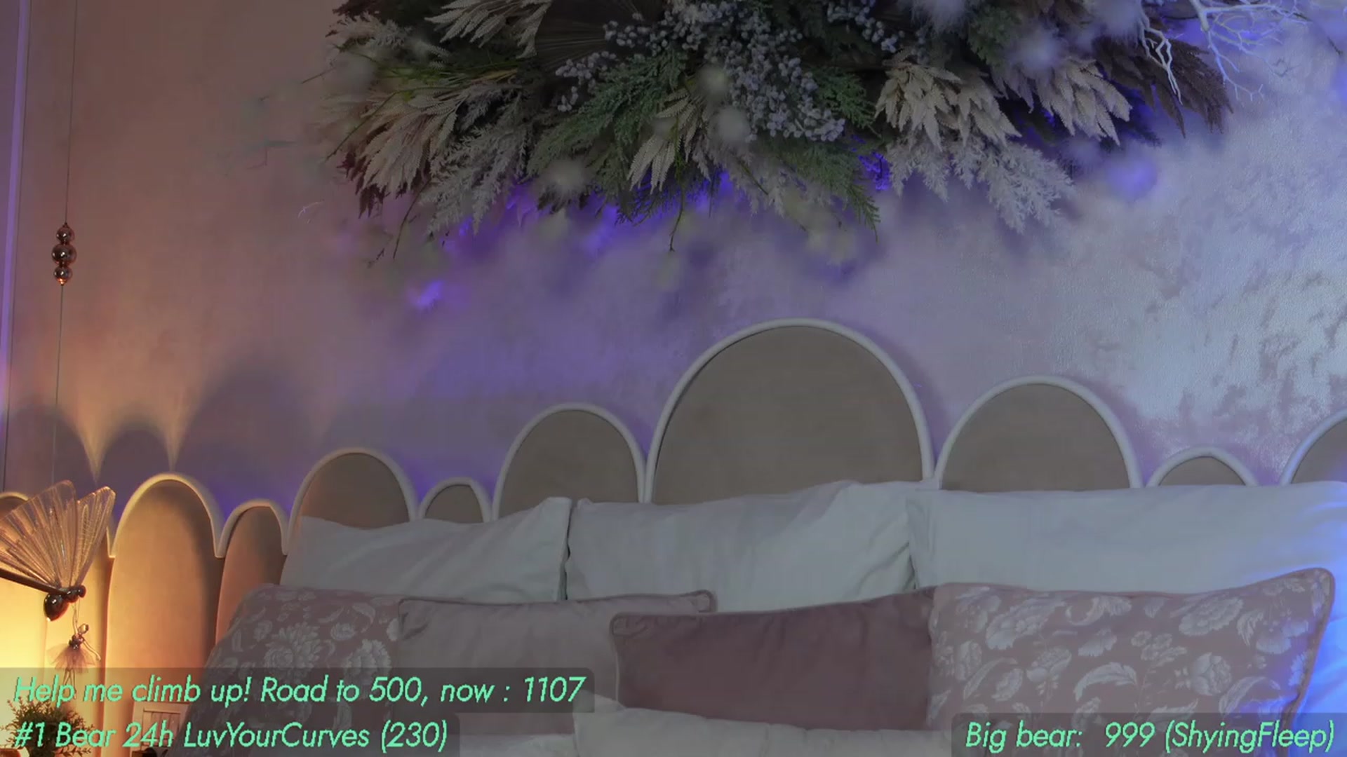 Gallery image thumbnail from AnnieKarrera1's myfreecams stream on, 09/28/2023, 07:37 image 3 of 20