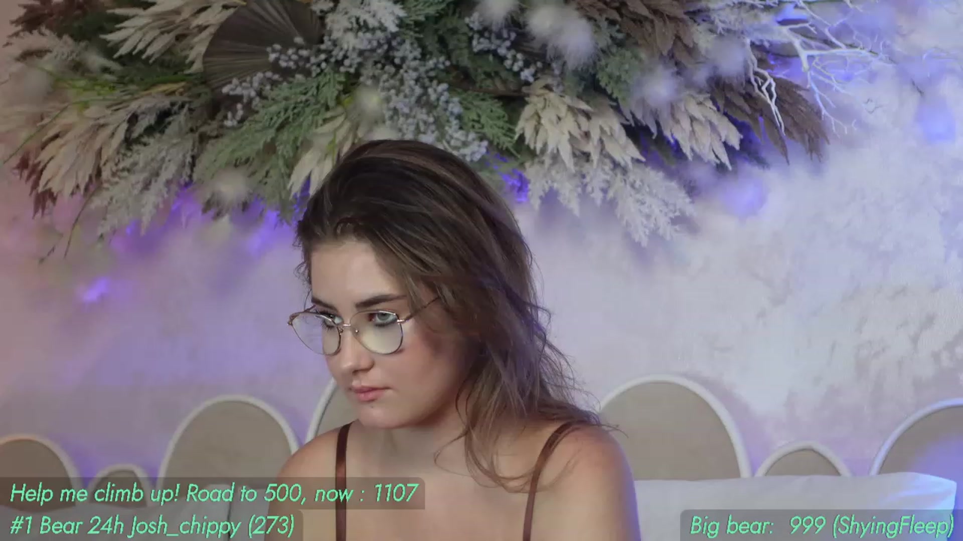 Gallery image thumbnail from AnnieKarrera1's myfreecams stream on, 09/28/2023, 07:37 image 18 of 20