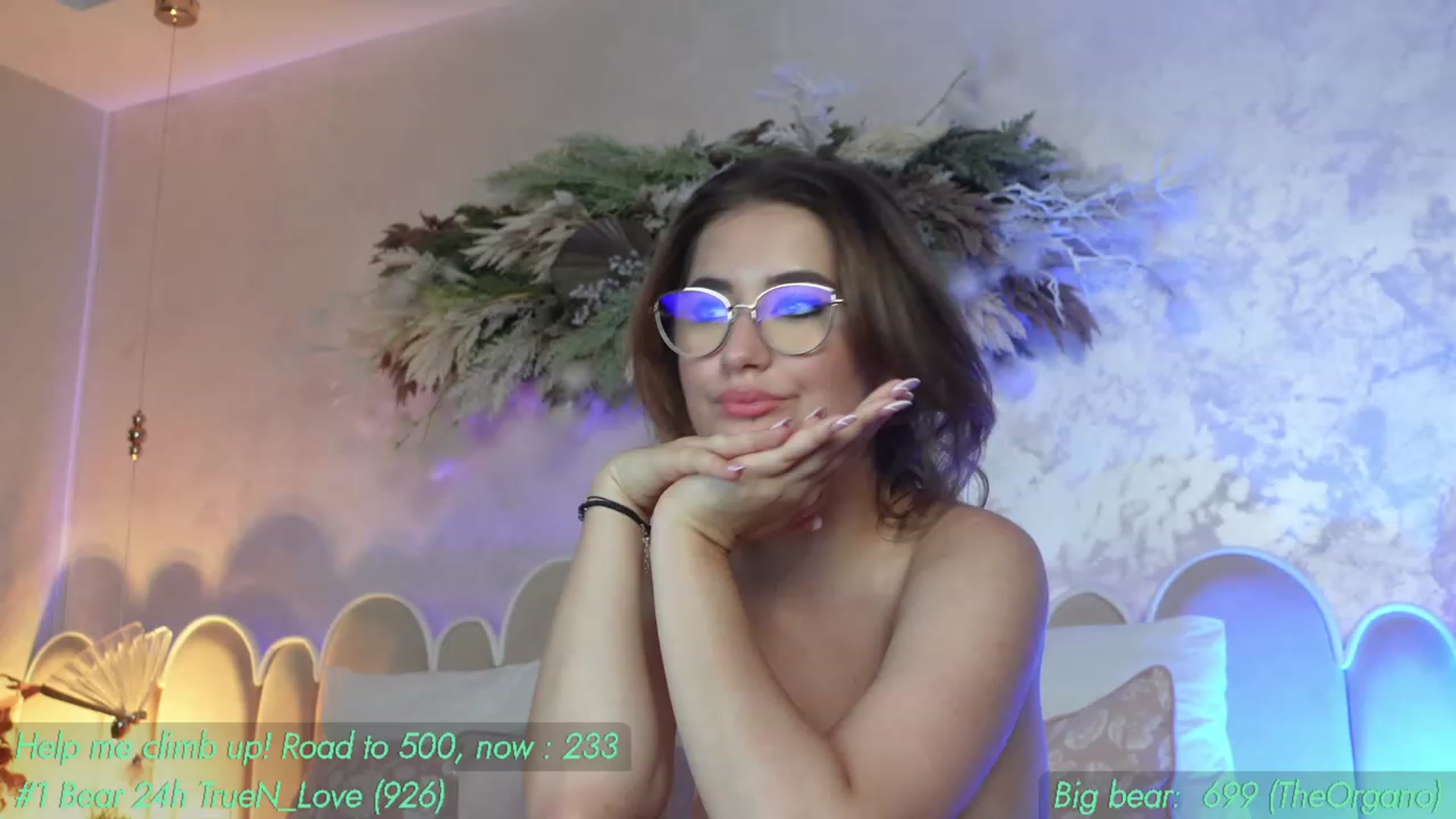 Gallery image thumbnail from AnnieKarrera1's myfreecams stream on, 10/06/2023, 13:26 image 4 of 20