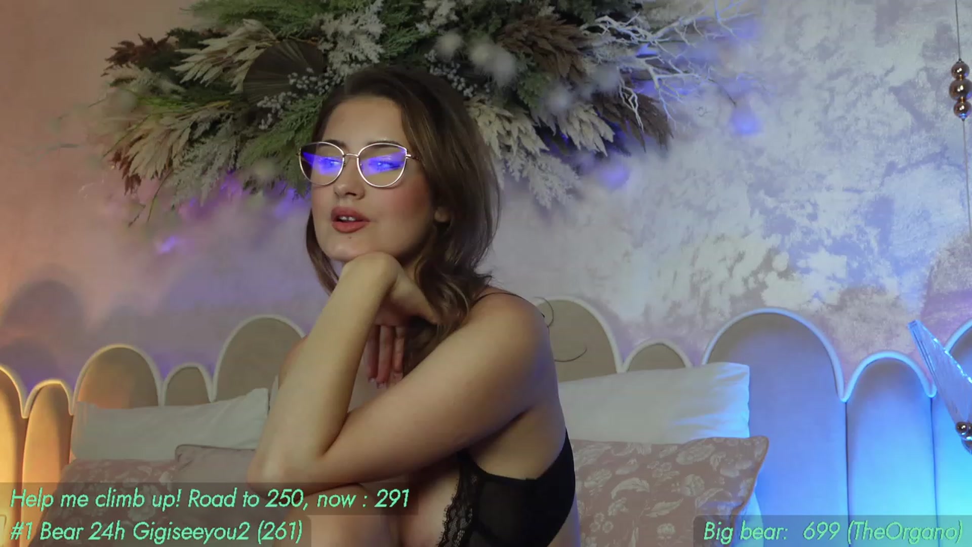 Gallery image thumbnail from AnnieKarrera1's myfreecams stream on, 10/07/2023, 09:54 image 5 of 20