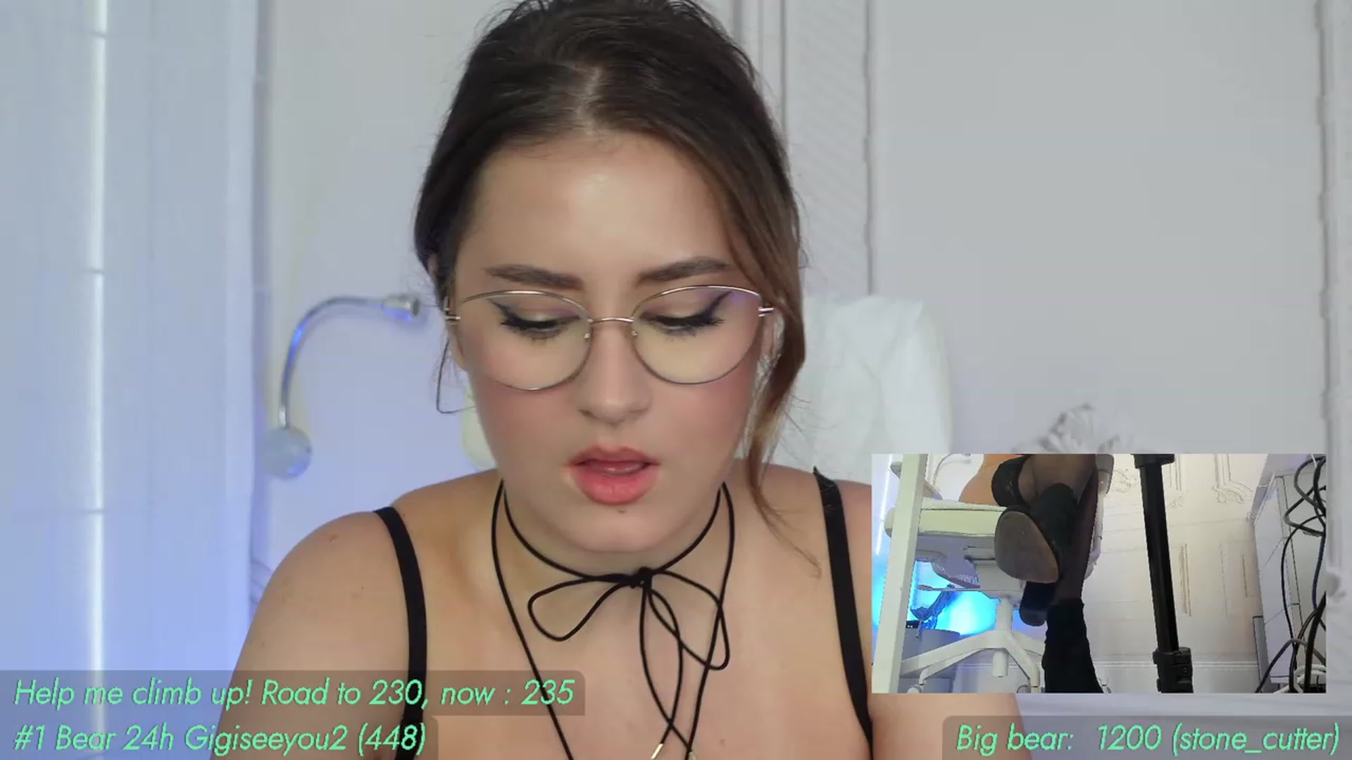 Gallery image thumbnail from AnnieKarrera1's myfreecams stream on, 10/08/2023, 11:49 image 2 of 20