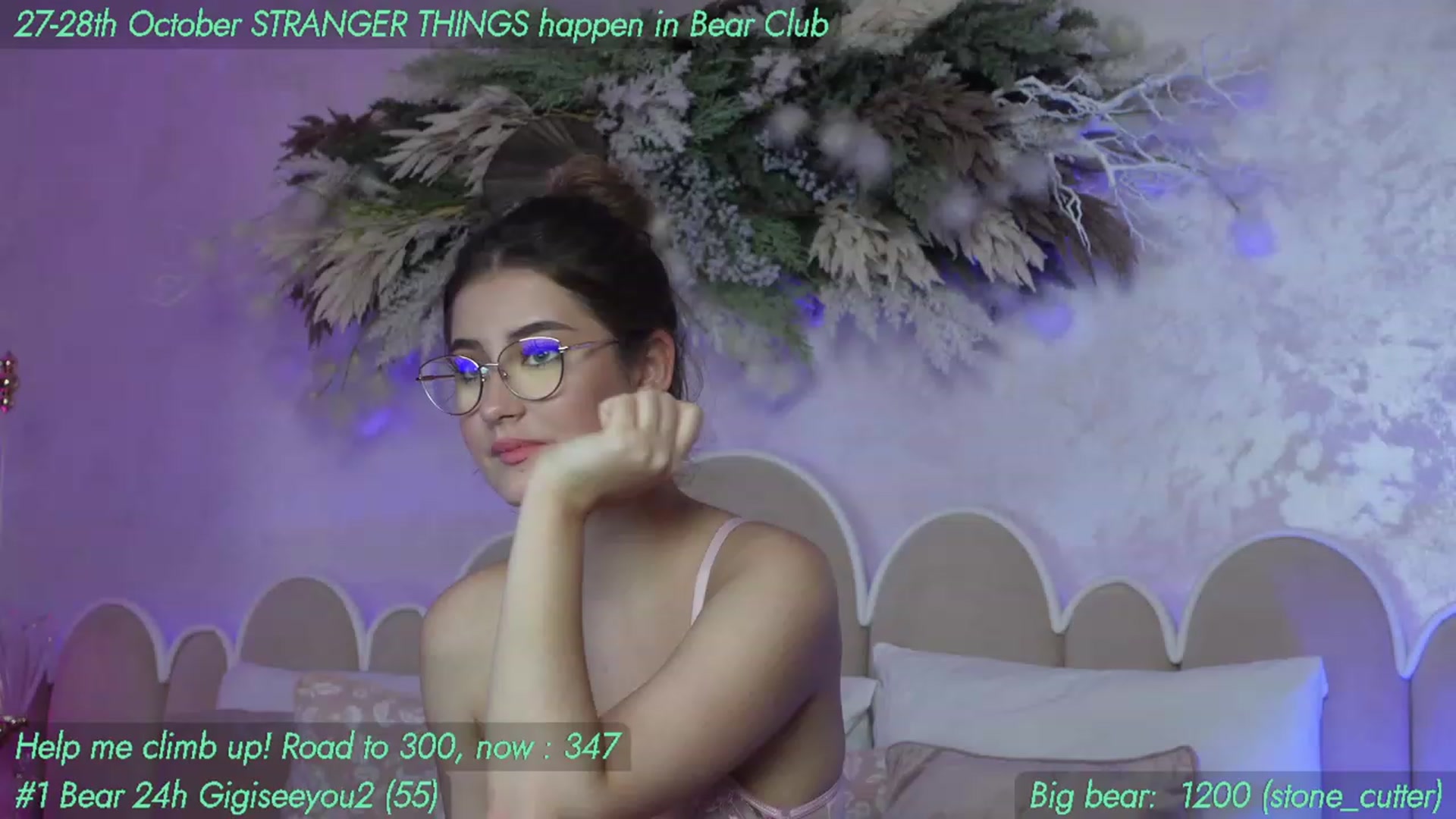 Gallery image thumbnail from AnnieKarrera1's myfreecams stream on, 10/23/2023, 08:37 image 13 of 20