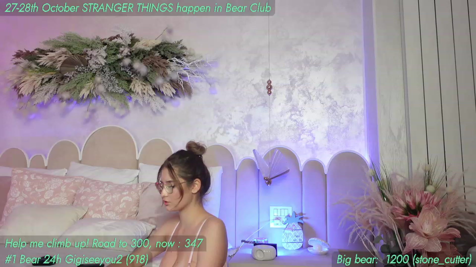 Gallery image thumbnail from AnnieKarrera1's myfreecams stream on, 10/23/2023, 08:37 image 7 of 20