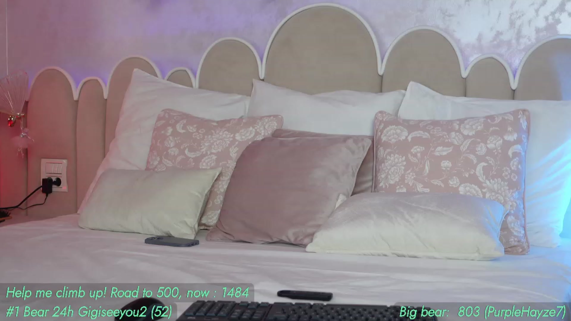Gallery image thumbnail from AnnieKarrera1's myfreecams stream on, 11/05/2023, 10:58 image 15 of 20