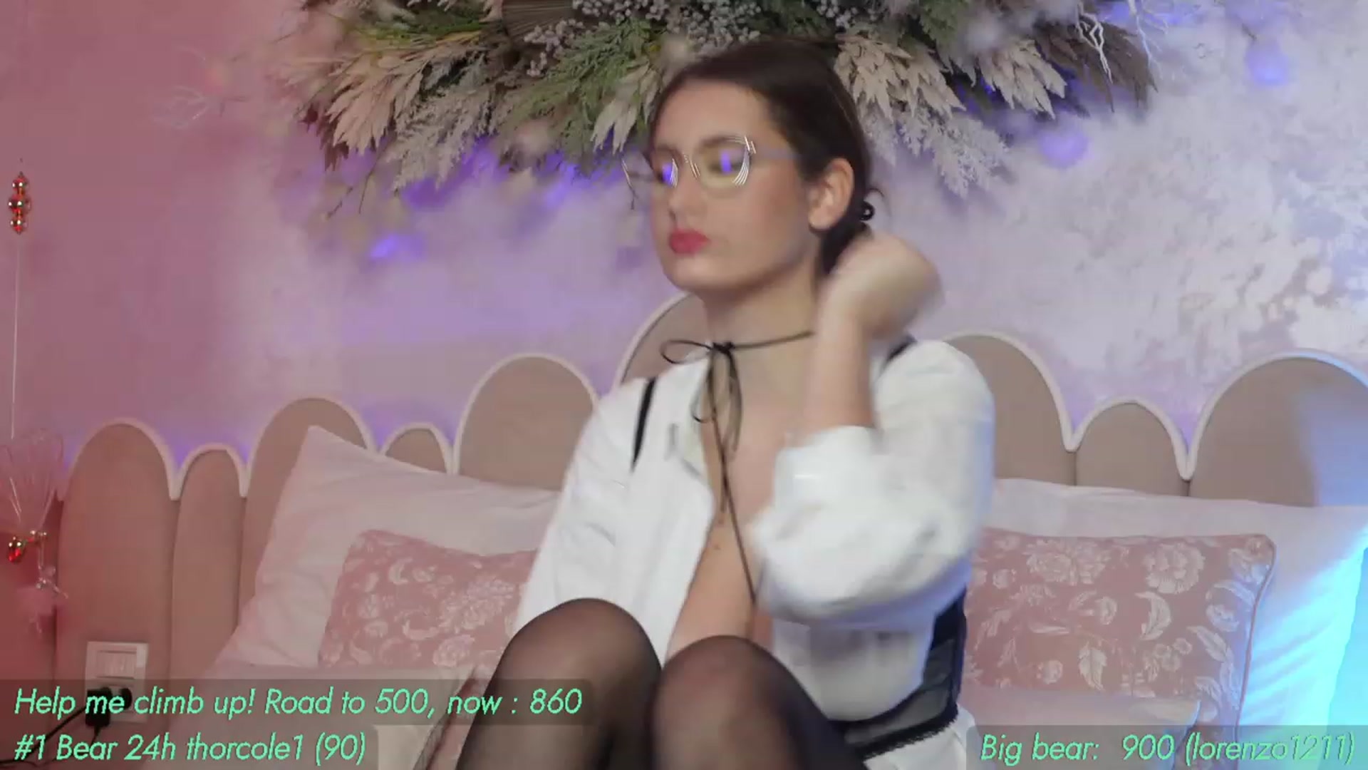 Gallery image thumbnail from AnnieKarrera1's myfreecams stream on, 11/06/2023, 08:47 image 7 of 20