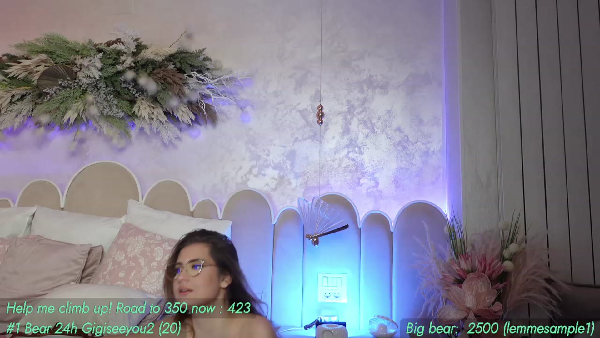 Gallery image thumbnail from AnnieKarrera1's myfreecams stream on, 11/23/2023, 08:57 image 15 of 20
