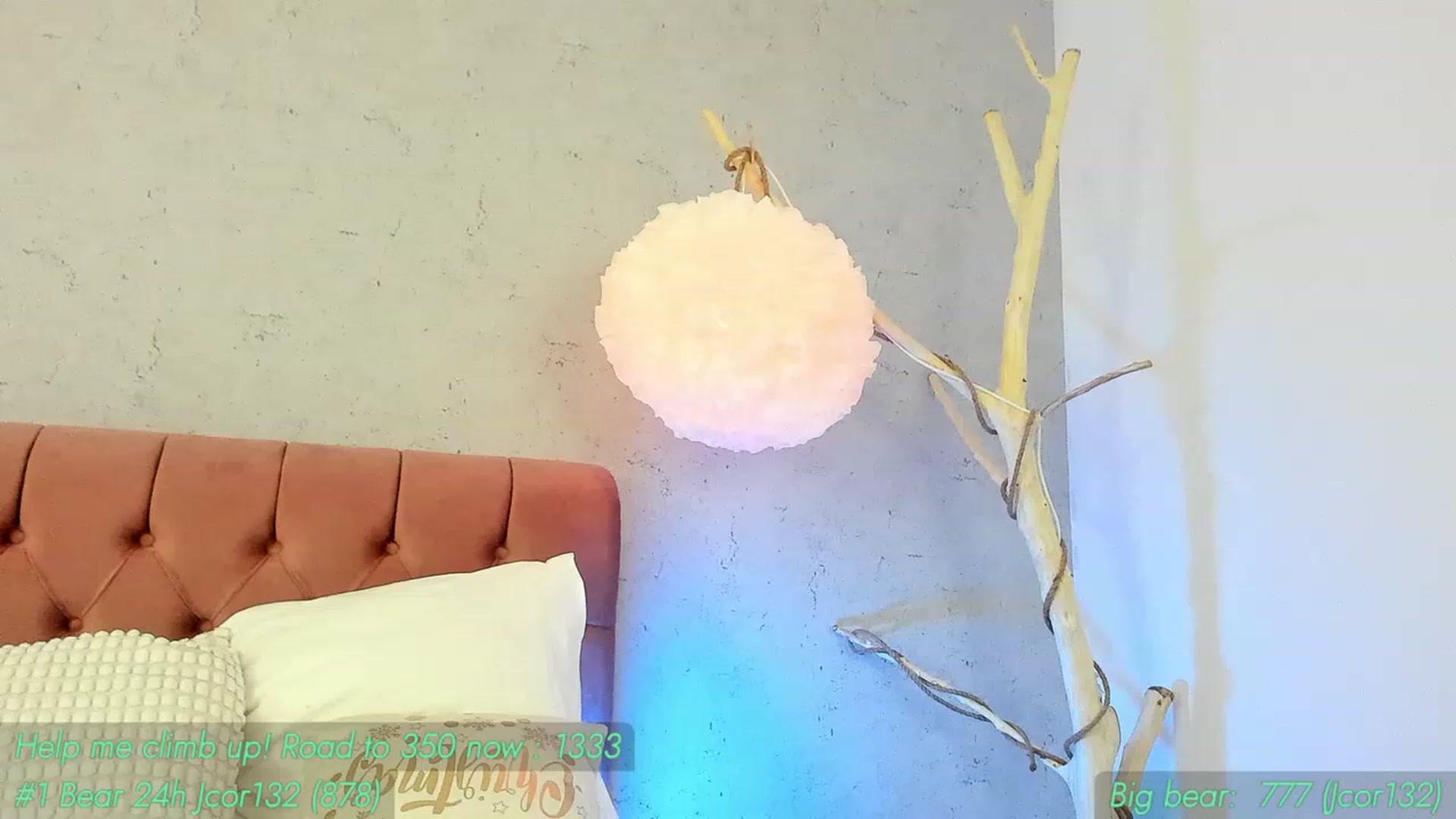 Gallery image thumbnail from AnnieKarrera1's myfreecams stream on, 12/08/2023, 11:14 image 3 of 20