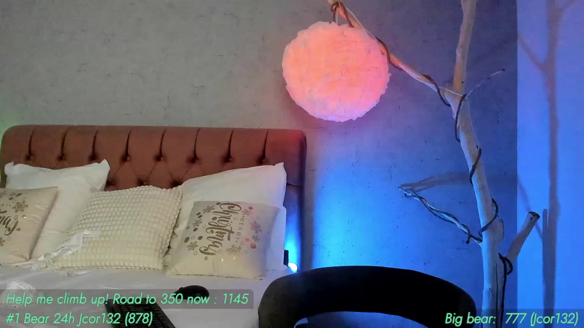 Gallery image thumbnail from AnnieKarrera1's myfreecams stream on, 12/08/2023, 14:07 image 7 of 20