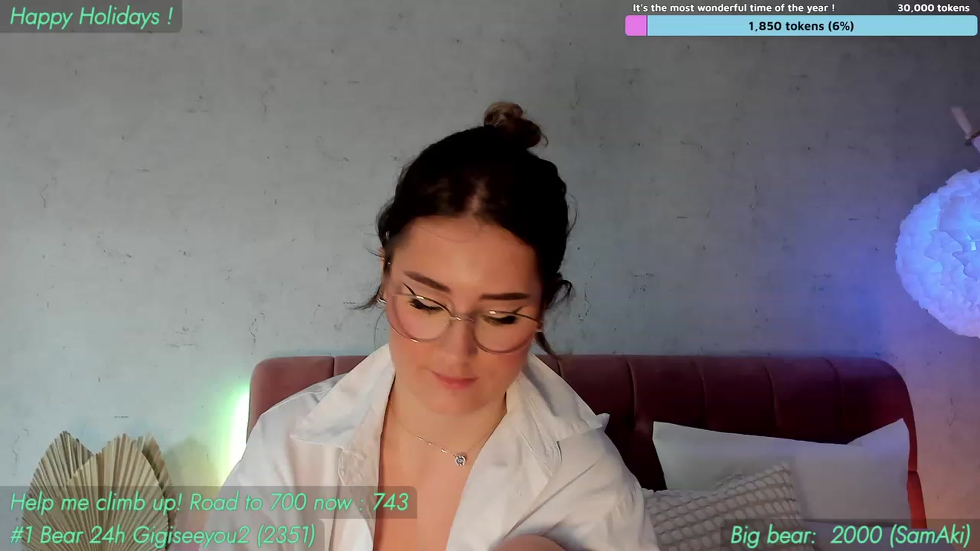 Gallery image thumbnail from AnnieKarrera1's myfreecams stream on, 12/22/2023, 09:35 image 19 of 20