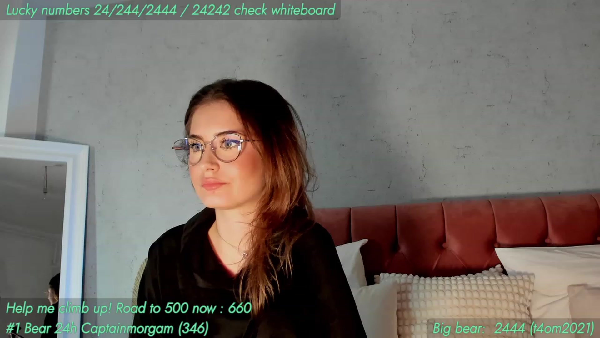 Gallery image thumbnail from AnnieKarrera1's myfreecams stream on, 01/18/2024, 10:05 image 17 of 20