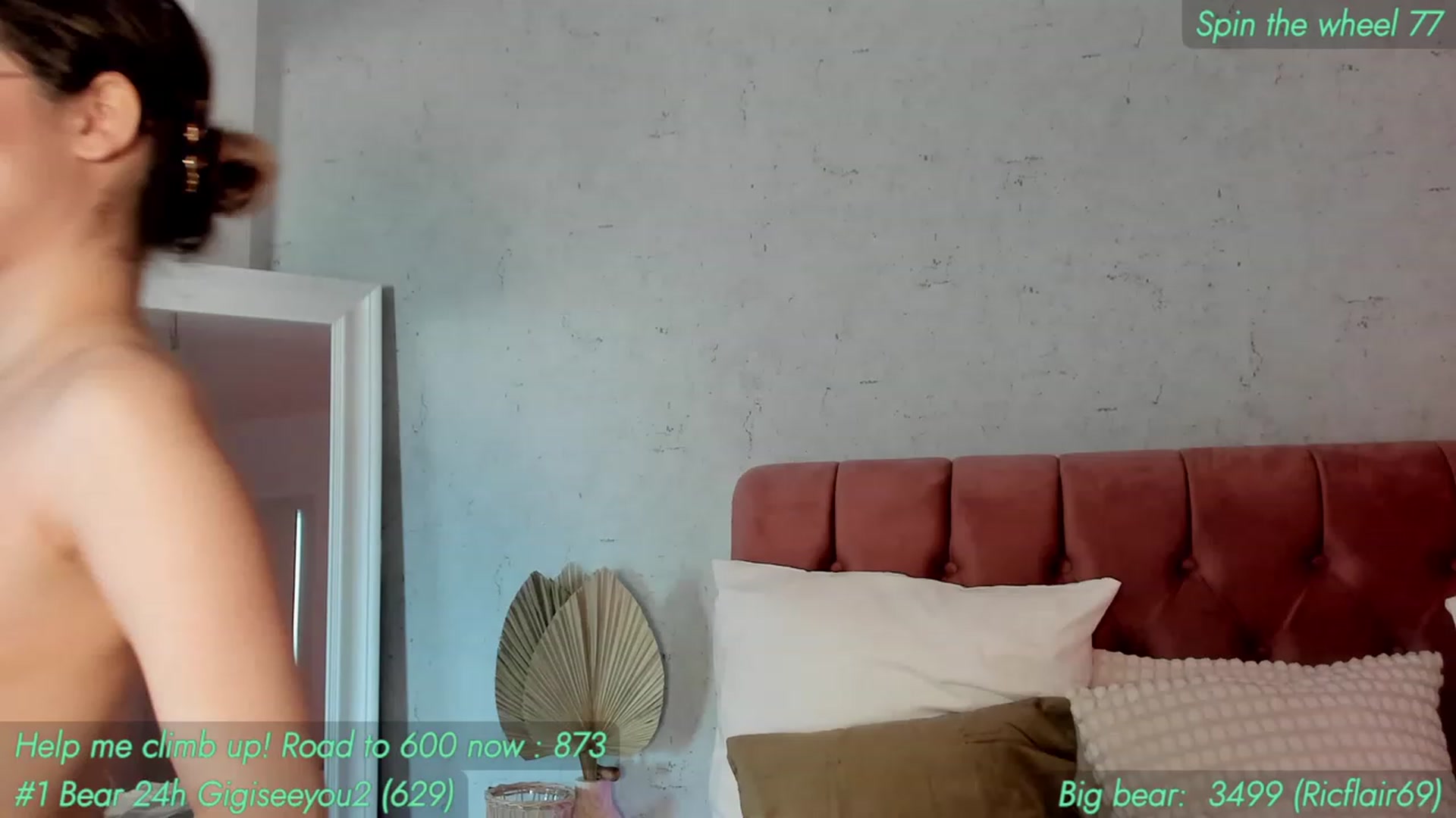 Gallery image thumbnail from AnnieKarrera1's myfreecams stream on, 02/22/2024, 08:17 image 8 of 20