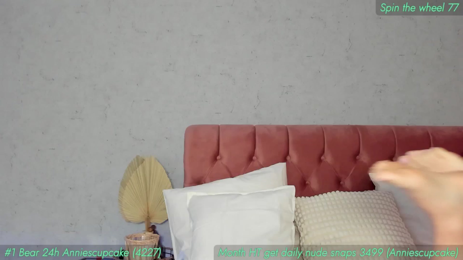 Gallery image thumbnail from AnnieKarrera1's myfreecams stream on, 05/02/2024, 08:30 image 11 of 20