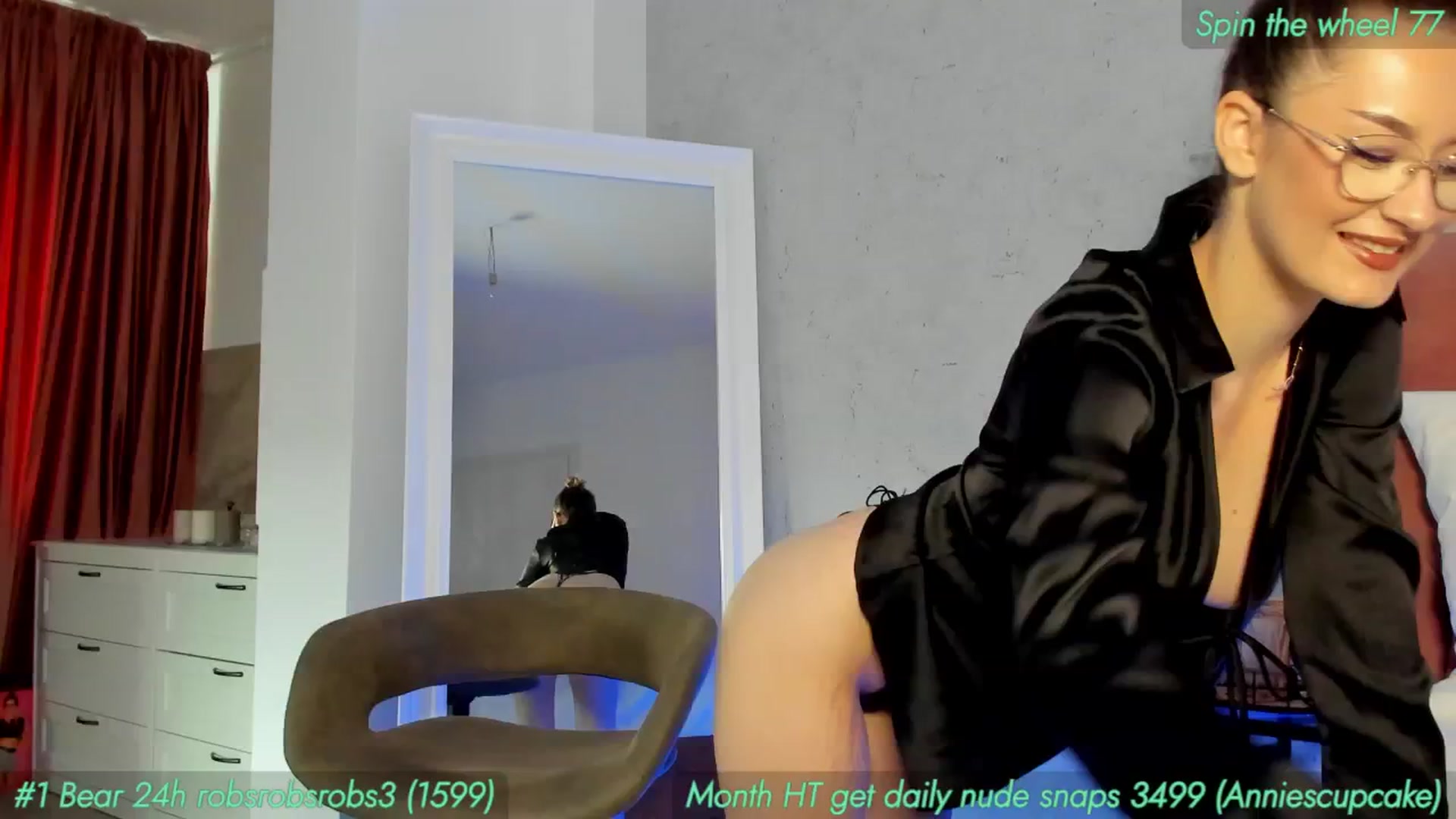 Gallery image thumbnail from AnnieKarrera1's myfreecams stream on, 05/13/2024, 06:17 image 9 of 20