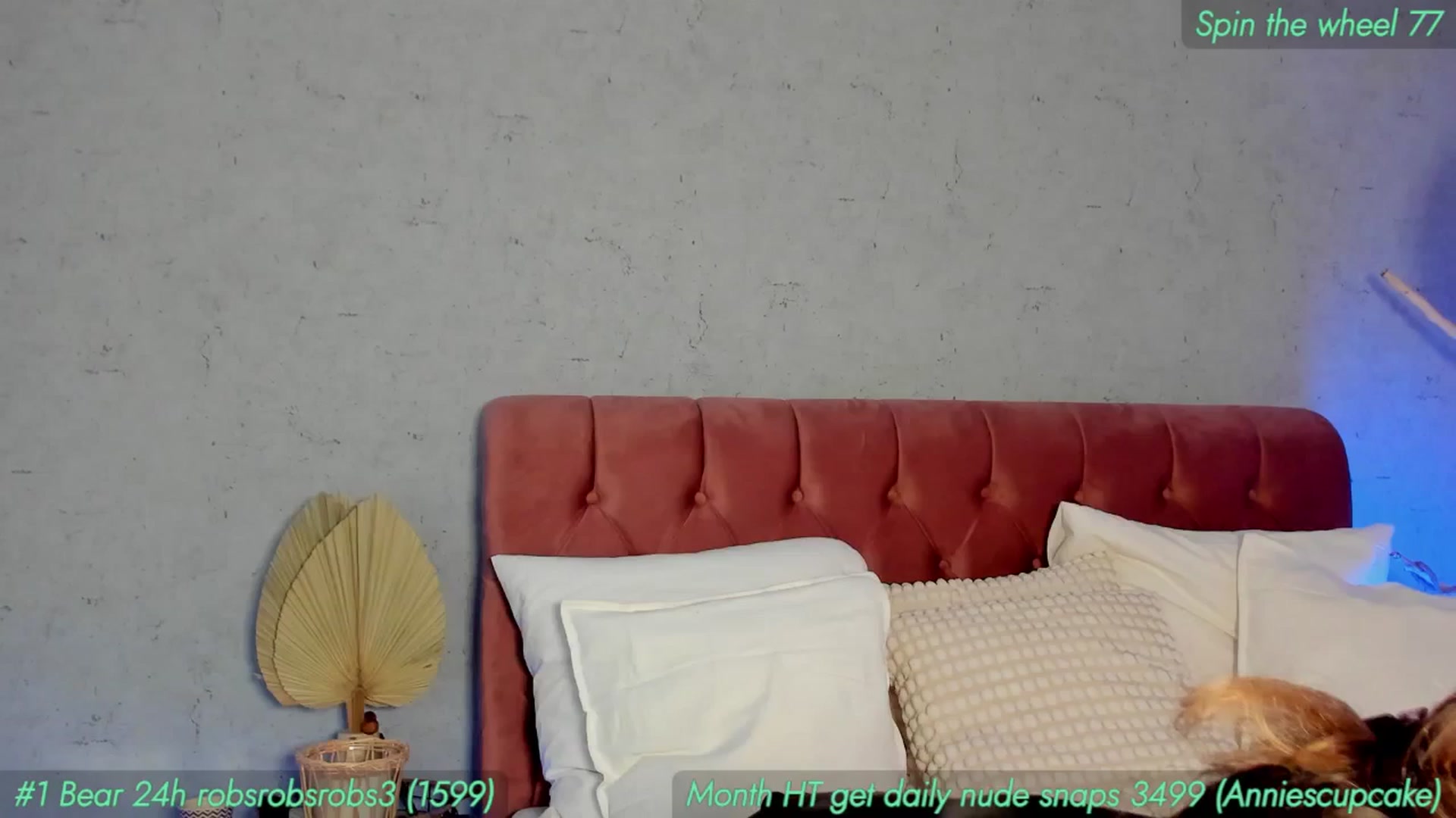 Gallery image thumbnail from AnnieKarrera1's myfreecams stream on, 05/13/2024, 08:03 image 6 of 20