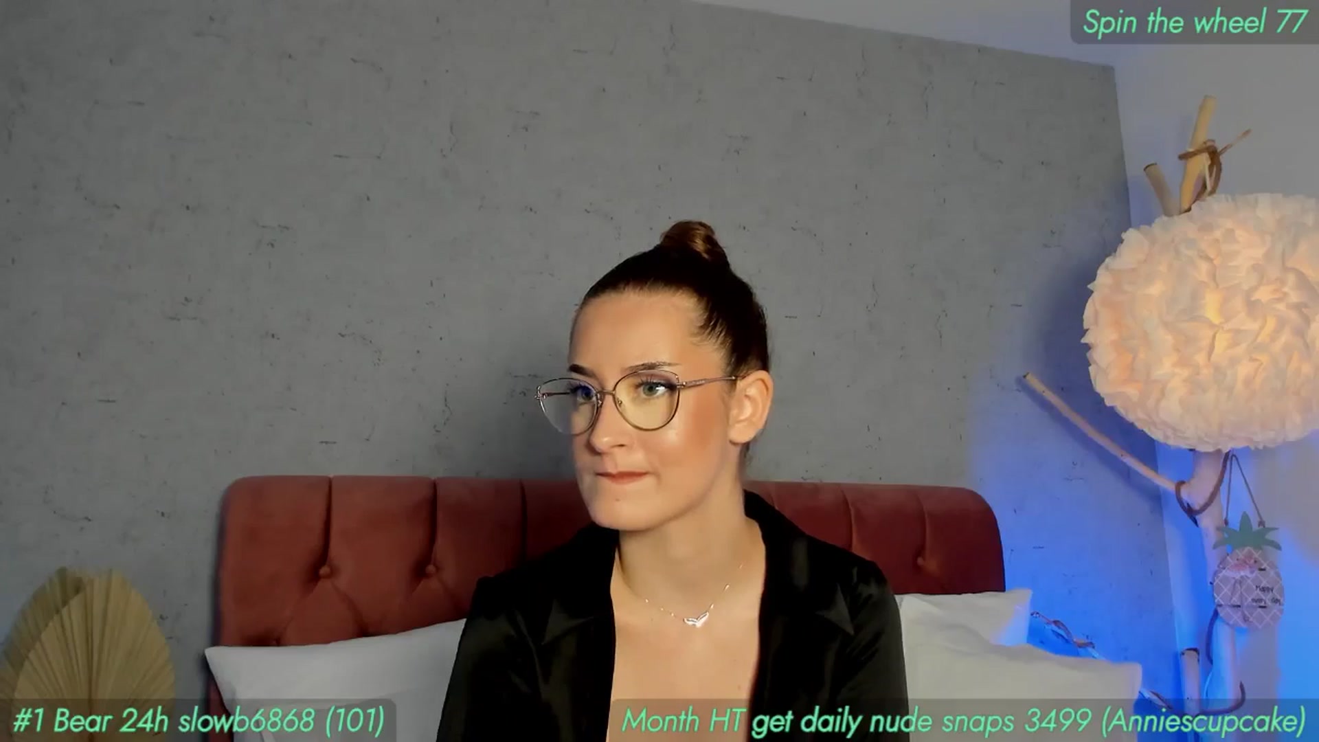 Gallery image thumbnail from AnnieKarrera1's myfreecams stream on, 05/13/2024, 10:43 image 2 of 20