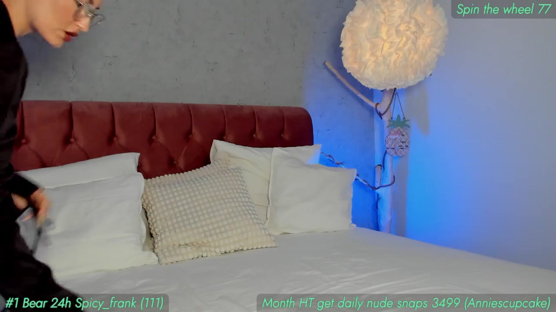 Gallery image thumbnail from AnnieKarrera1's myfreecams stream on, 05/13/2024, 10:43 image 10 of 20