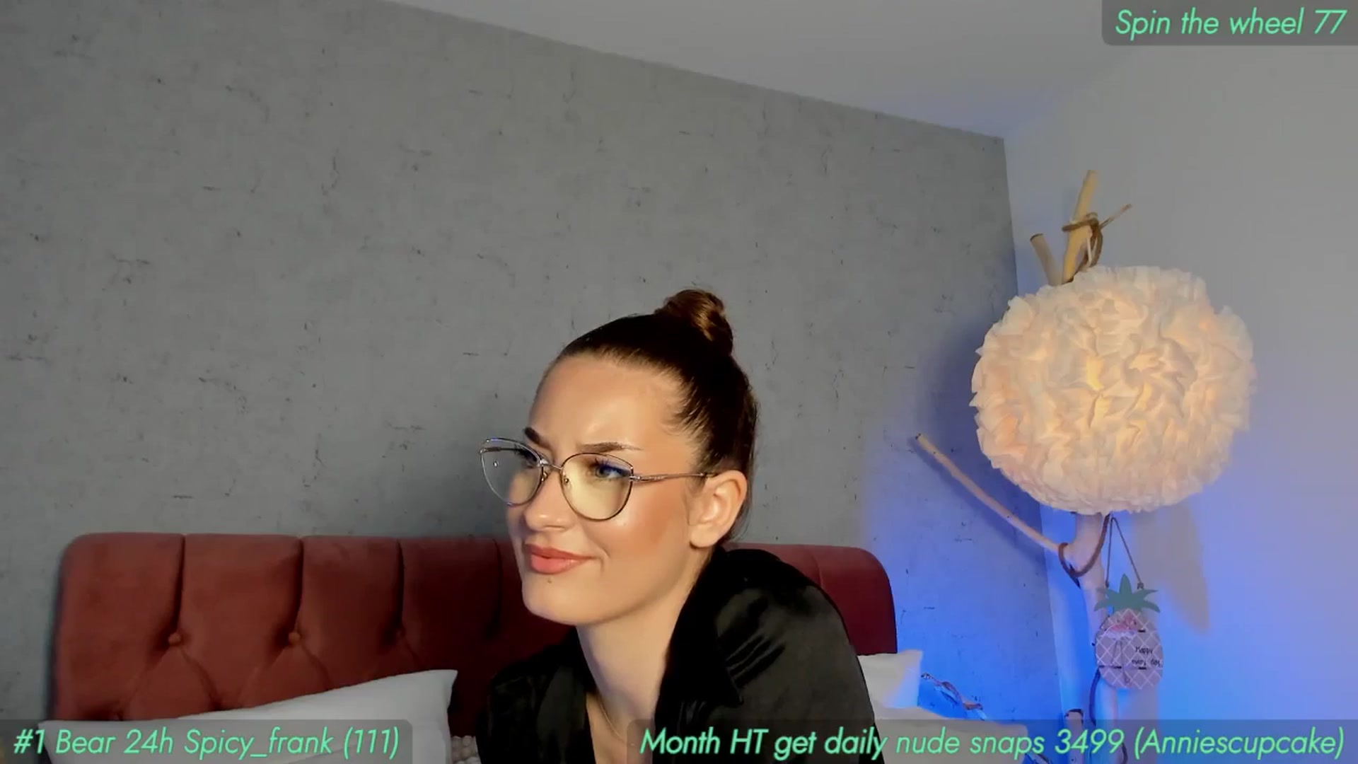 Gallery image thumbnail from AnnieKarrera1's myfreecams stream on, 05/13/2024, 10:43 image 5 of 20
