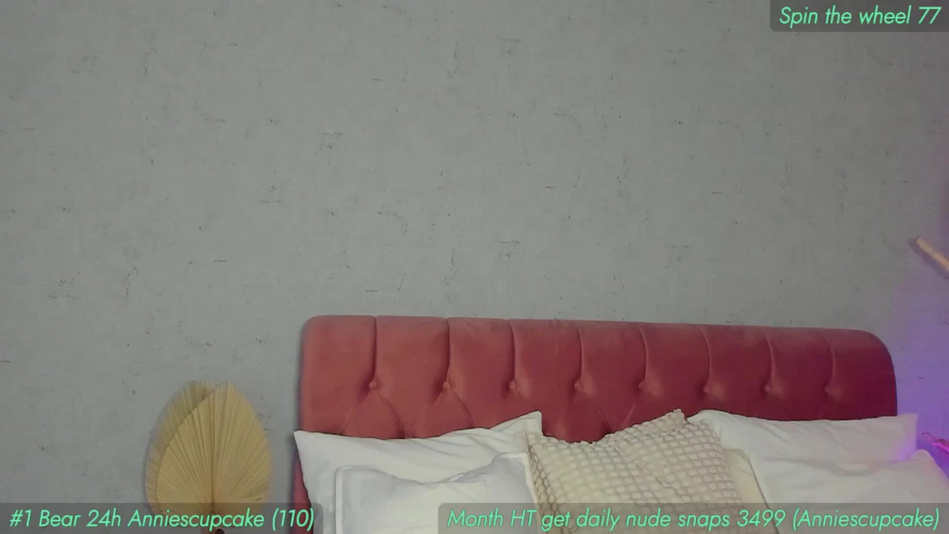 Gallery image thumbnail from AnnieKarrera1's myfreecams stream on, 05/15/2024, 09:16 image 3 of 20
