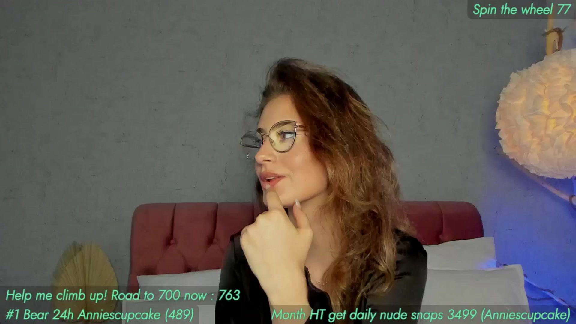 Gallery image thumbnail from AnnieKarrera1's myfreecams stream on, 05/19/2024, 13:54 image 5 of 20