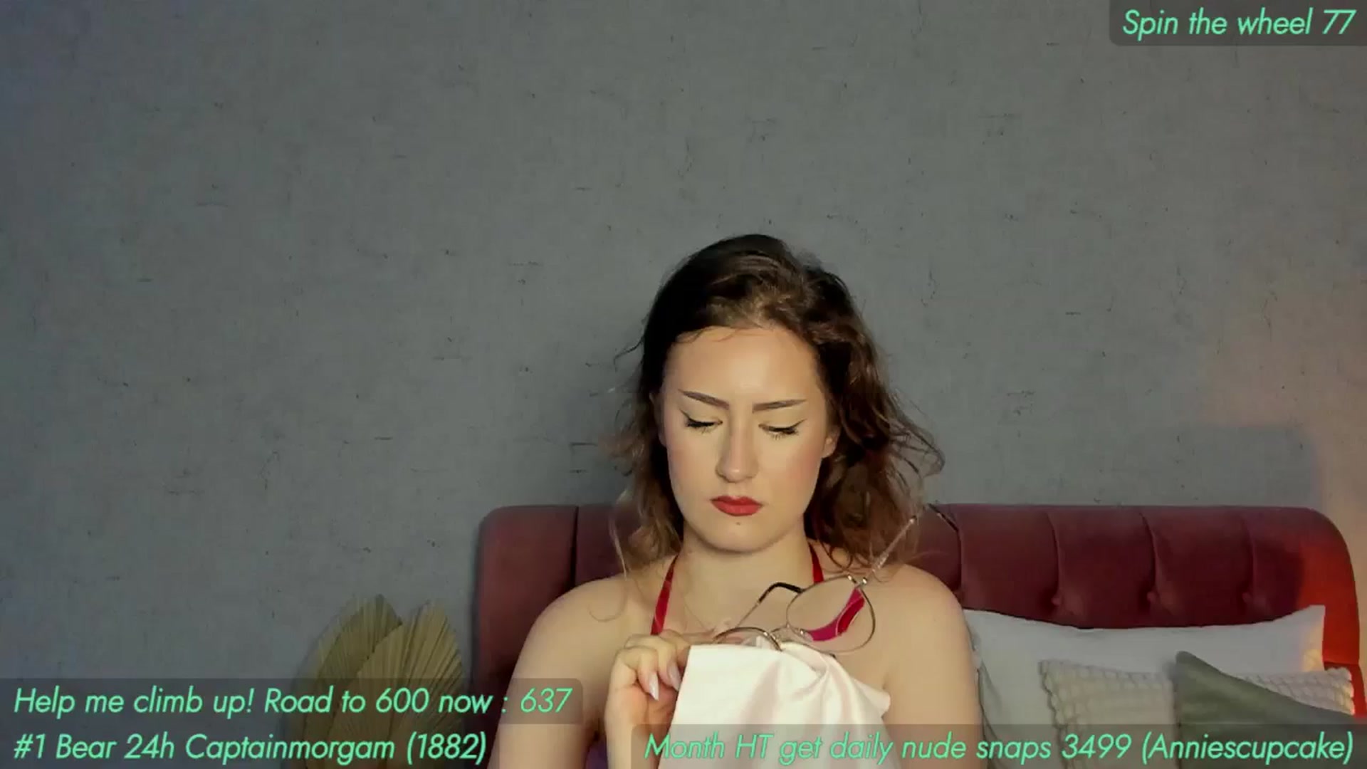 Gallery image thumbnail from AnnieKarrera1's myfreecams stream on, 05/24/2024, 11:17 image 19 of 20