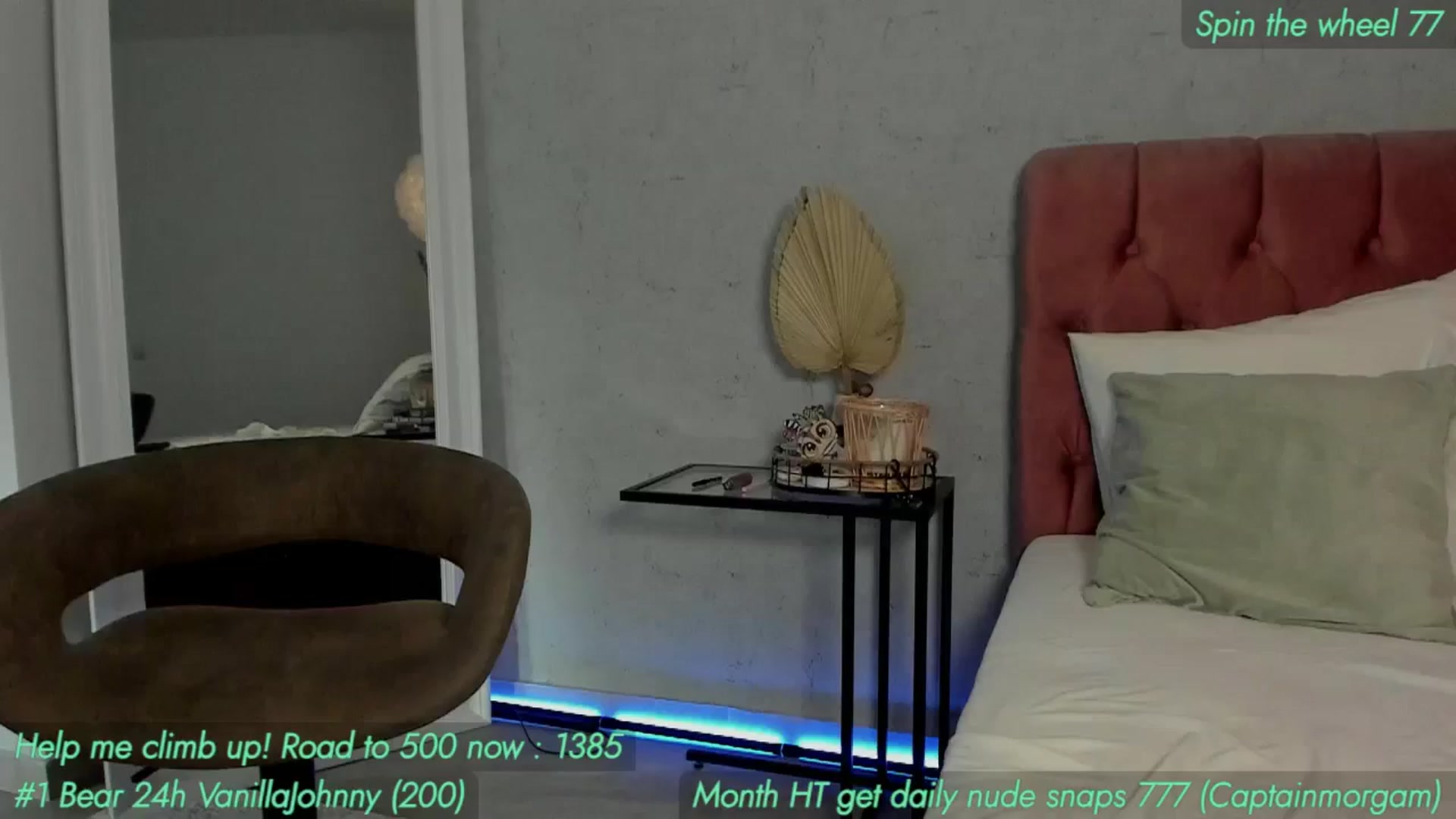 Gallery image thumbnail from AnnieKarrera1's myfreecams stream on, 07/19/2024, 08:04 image 8 of 20