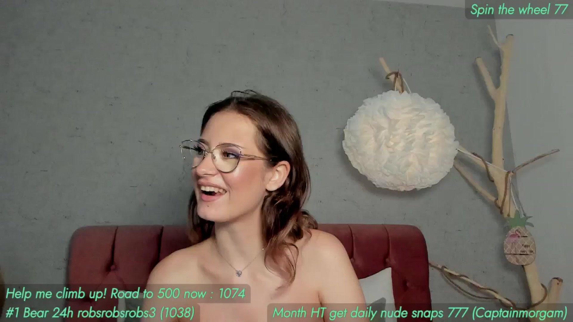 Gallery image thumbnail from AnnieKarrera1's myfreecams stream on, 07/20/2024, 12:34 image 16 of 20