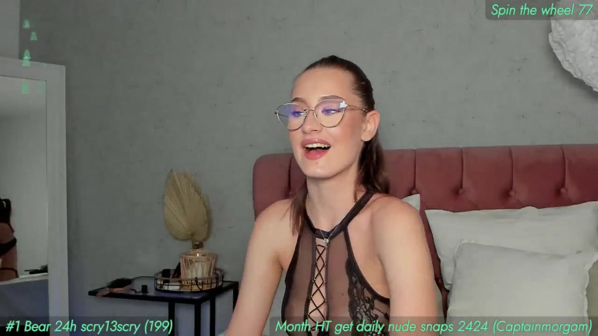 Gallery image thumbnail from AnnieKarrera1's myfreecams stream on, 08/27/2024, 13:18 image 6 of 20