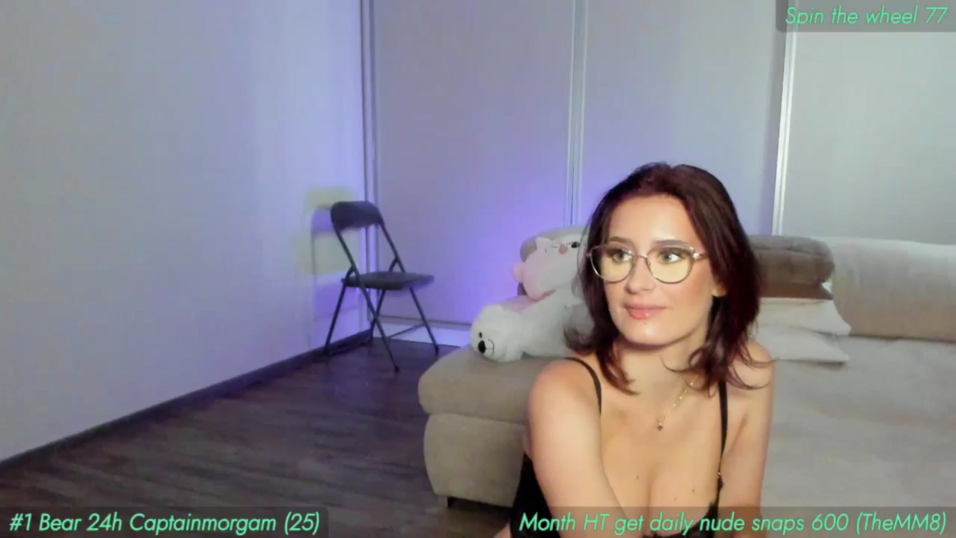 Gallery image thumbnail from AnnieKarrera1's myfreecams stream on, 10/20/2024, 13:40 image 13 of 20