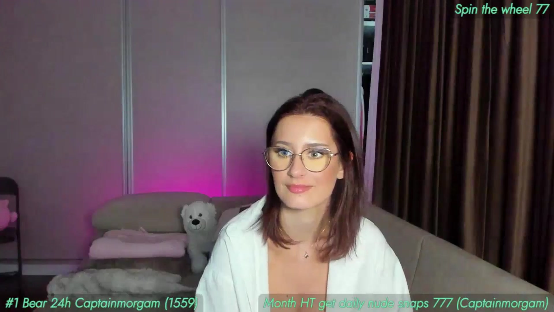 Gallery image thumbnail from AnnieKarrera1's myfreecams stream on, 10/26/2024, 11:34 image 18 of 20