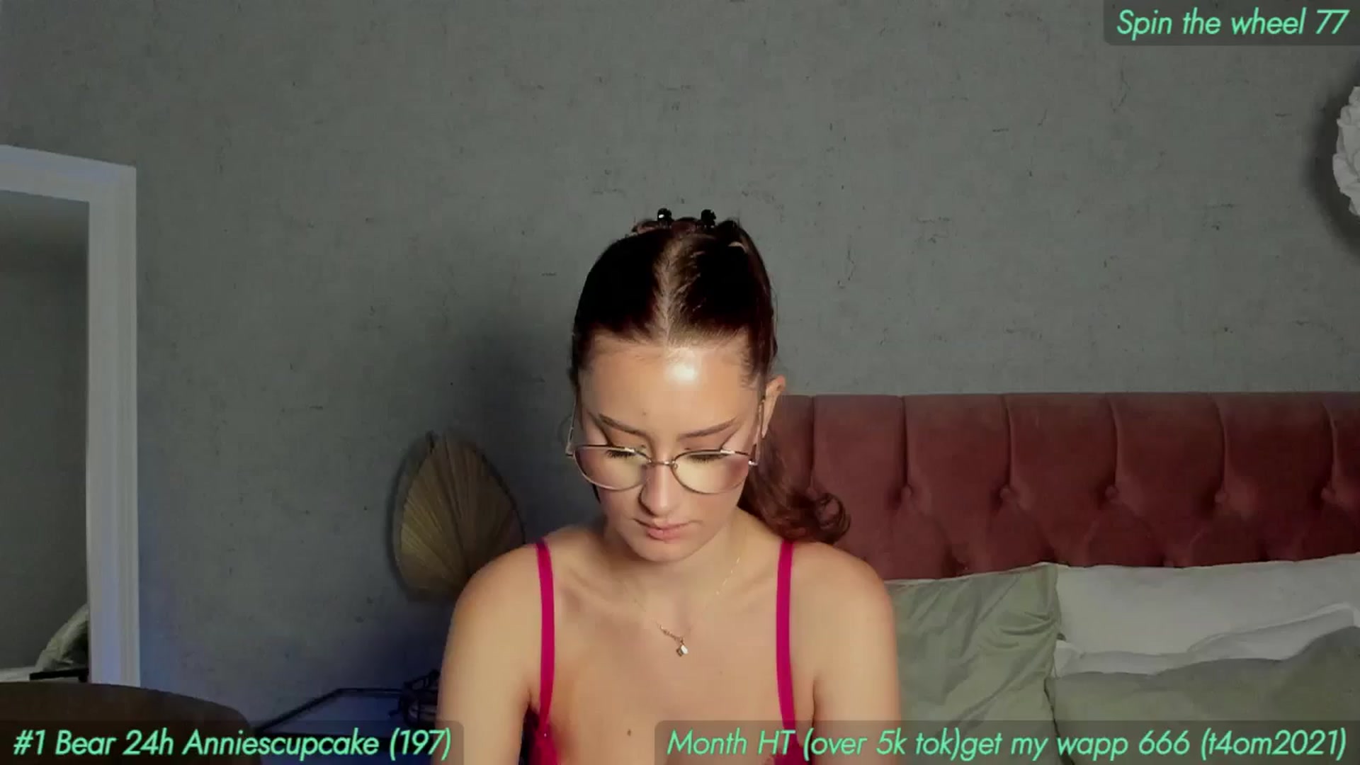 Gallery image thumbnail from AnnieKarrera1's myfreecams stream on, 11/11/2024, 11:41 image 5 of 20