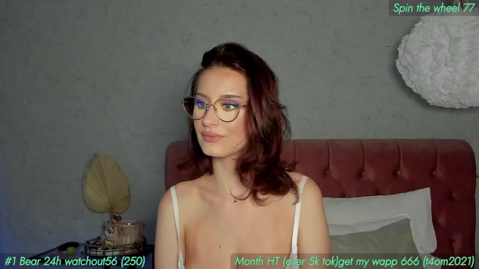 Gallery image thumbnail from AnnieKarrera1's myfreecams stream on, 11/13/2024, 14:58 image 5 of 20