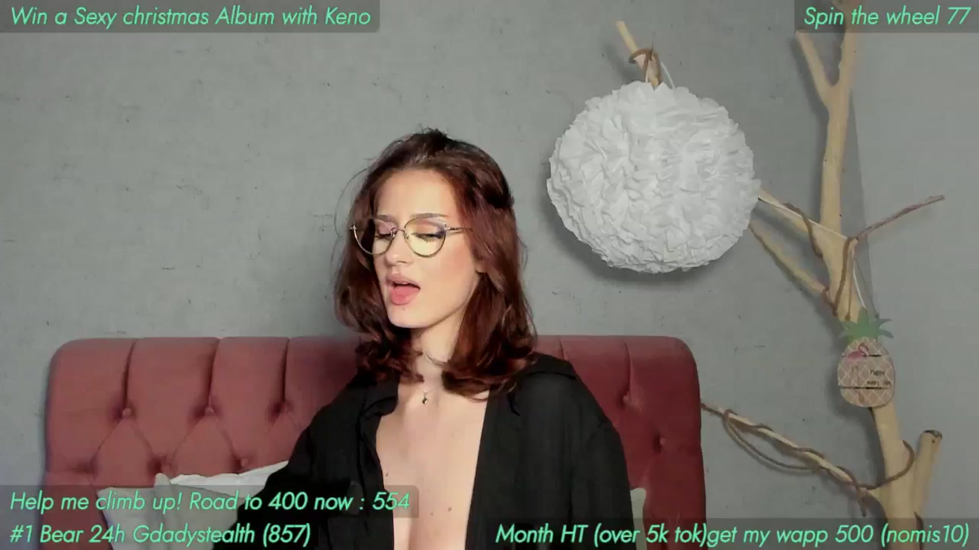 Gallery image thumbnail from AnnieKarrera1's myfreecams stream on, 12/12/2024, 17:42 image 18 of 20
